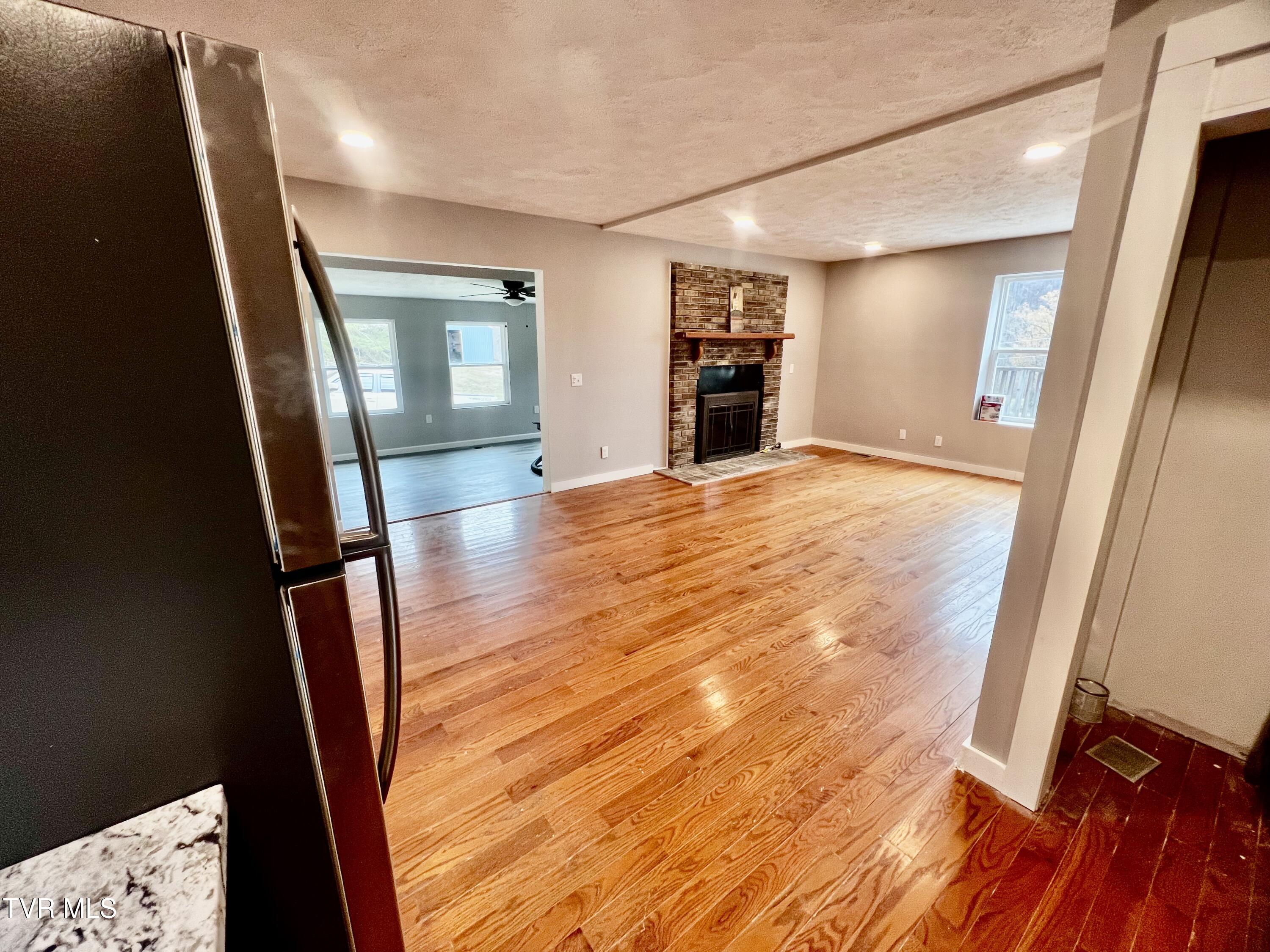 1393 Caney Valley Loop, Surgoinsville, Tennessee image 19