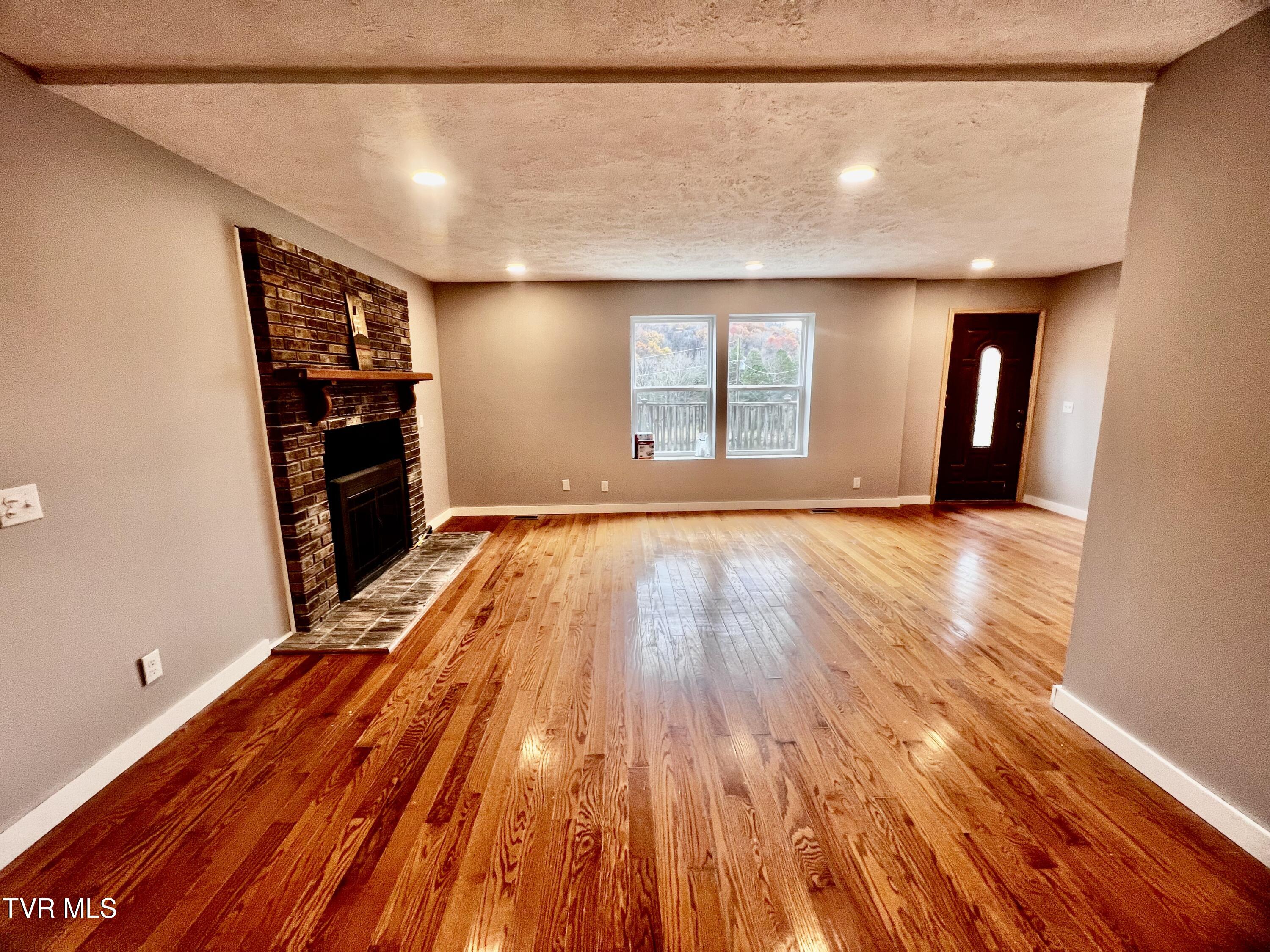 1393 Caney Valley Loop, Surgoinsville, Tennessee image 20