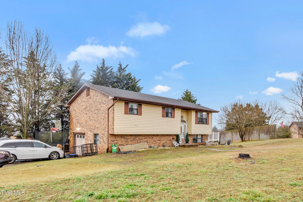 Photo of 935 Ragle Street, Church Hill, TN 37642 (MLS # 9991425)