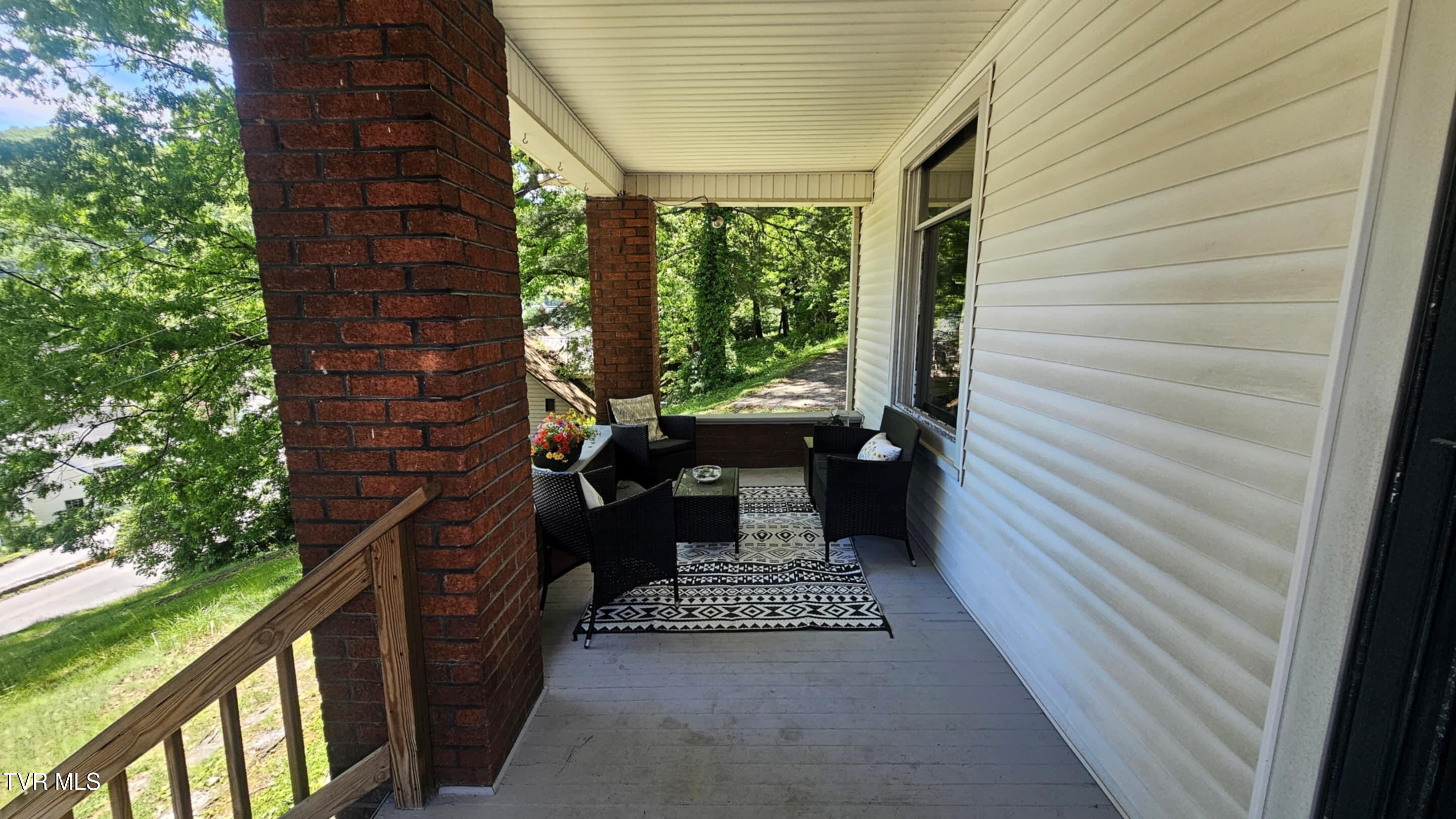 736 The Terrace Street, Norton, Virginia image 4