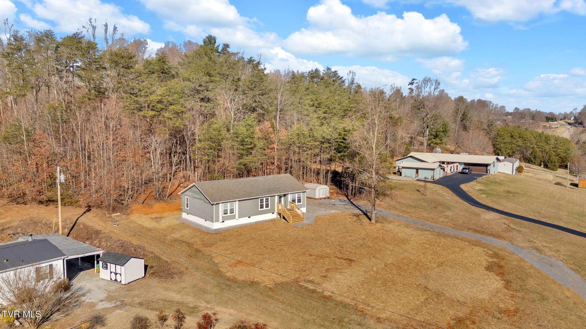 8185 Kingsport Highway Highway, Chuckey, Tennessee image 4