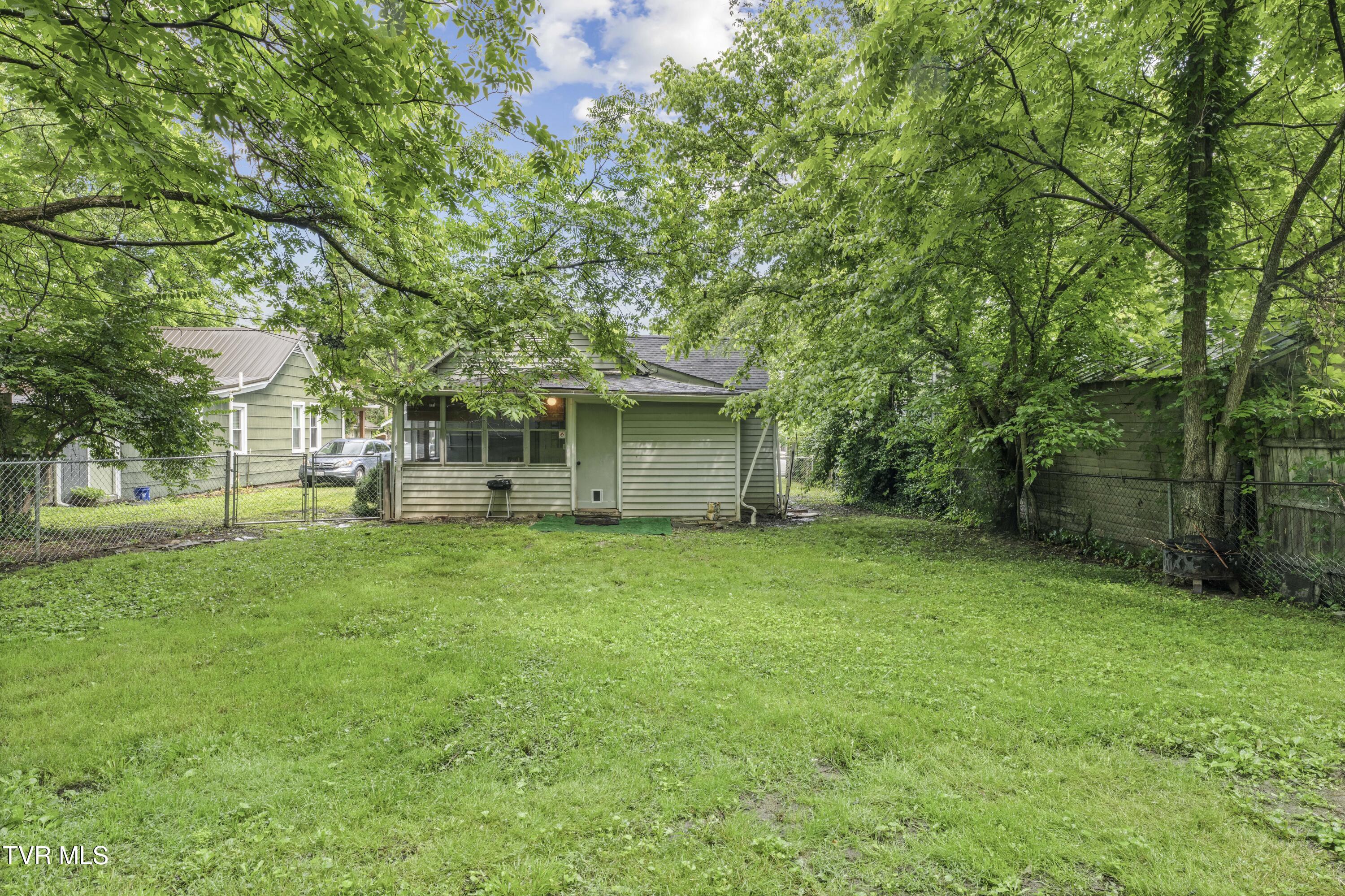 115 Poplar Street, Johnson City, Tennessee image 23