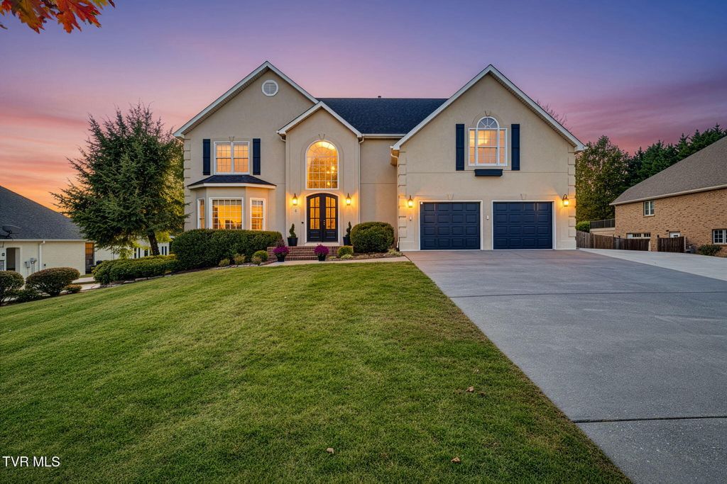 Photo of 6 Carriage Court, Johnson City, TN 37604 (MLS # 9987302)