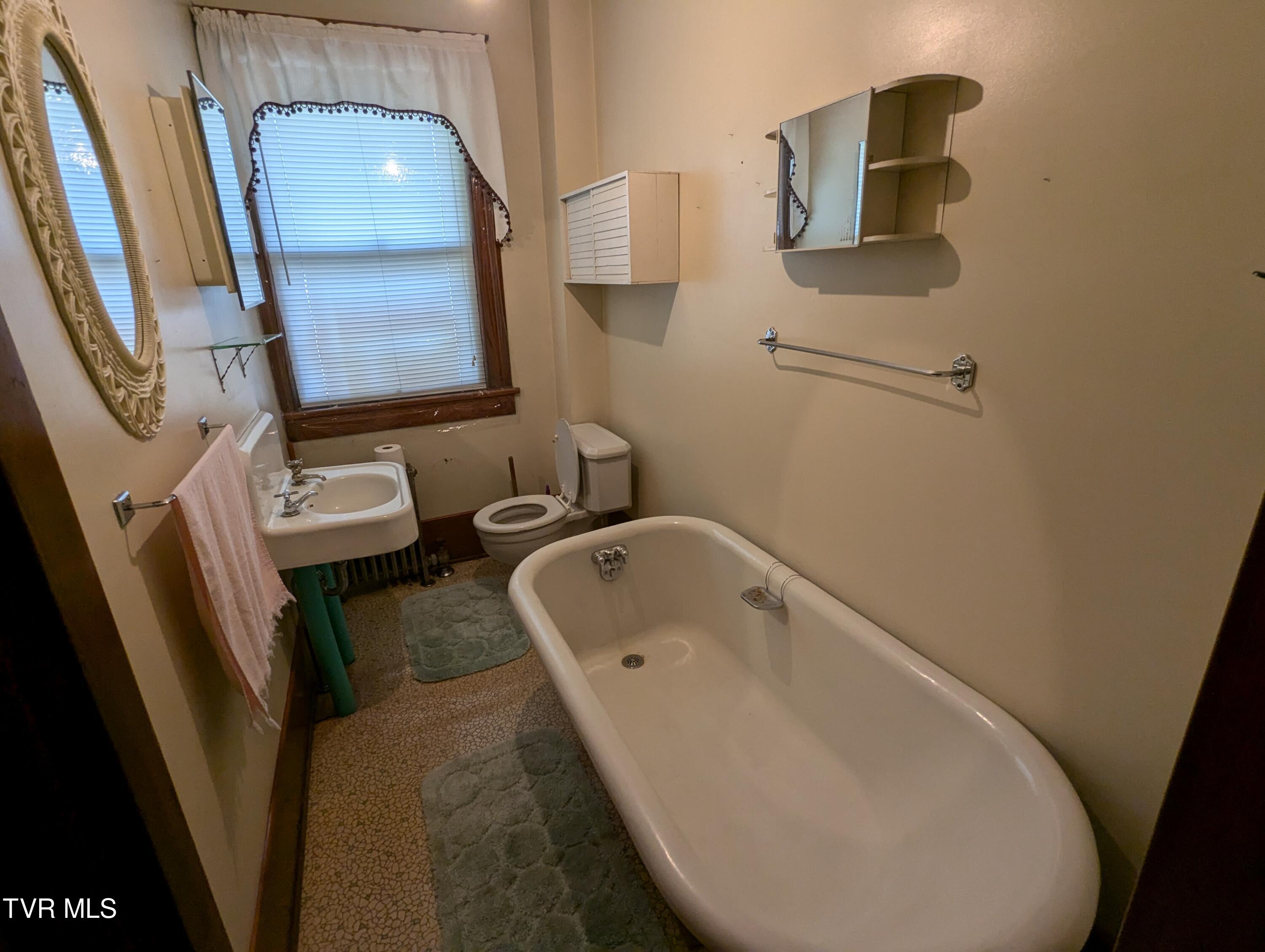 5994 Dr Thomas Walker Road, Rose Hill, Virginia image 18