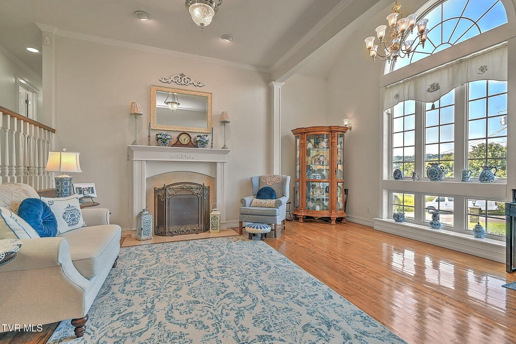 Photo of 414 Carter Hill Road, Piney Flats, TN 37686 (MLS # 10000112)