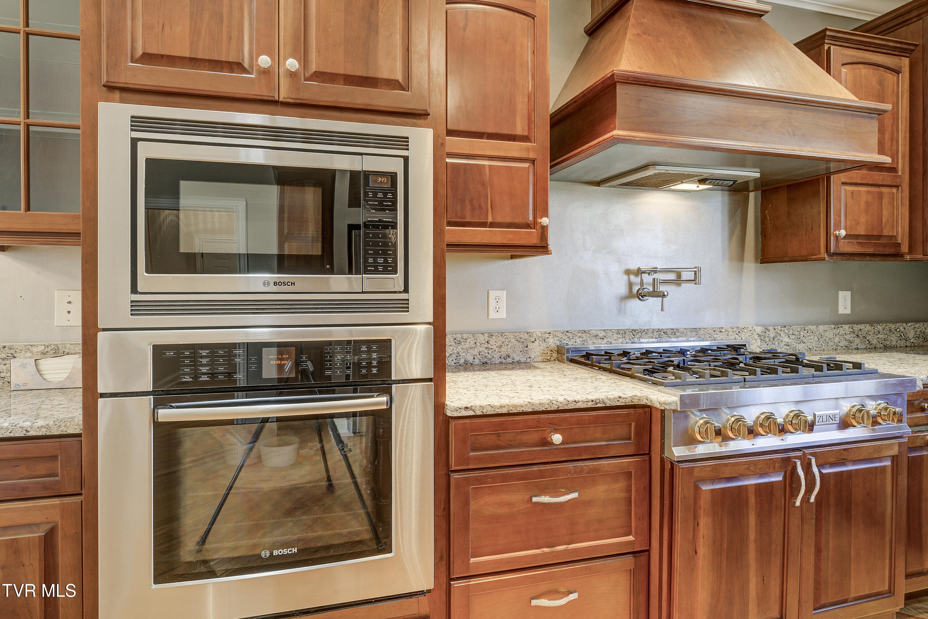 405 Heather View Drive, Jonesborough, Tennessee image 17
