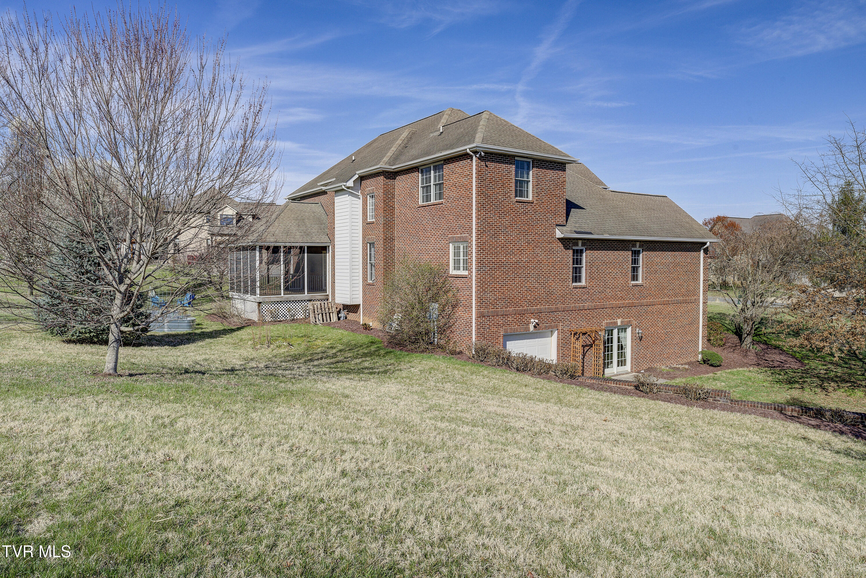 405 Heather View Drive, Jonesborough, Tennessee image 2