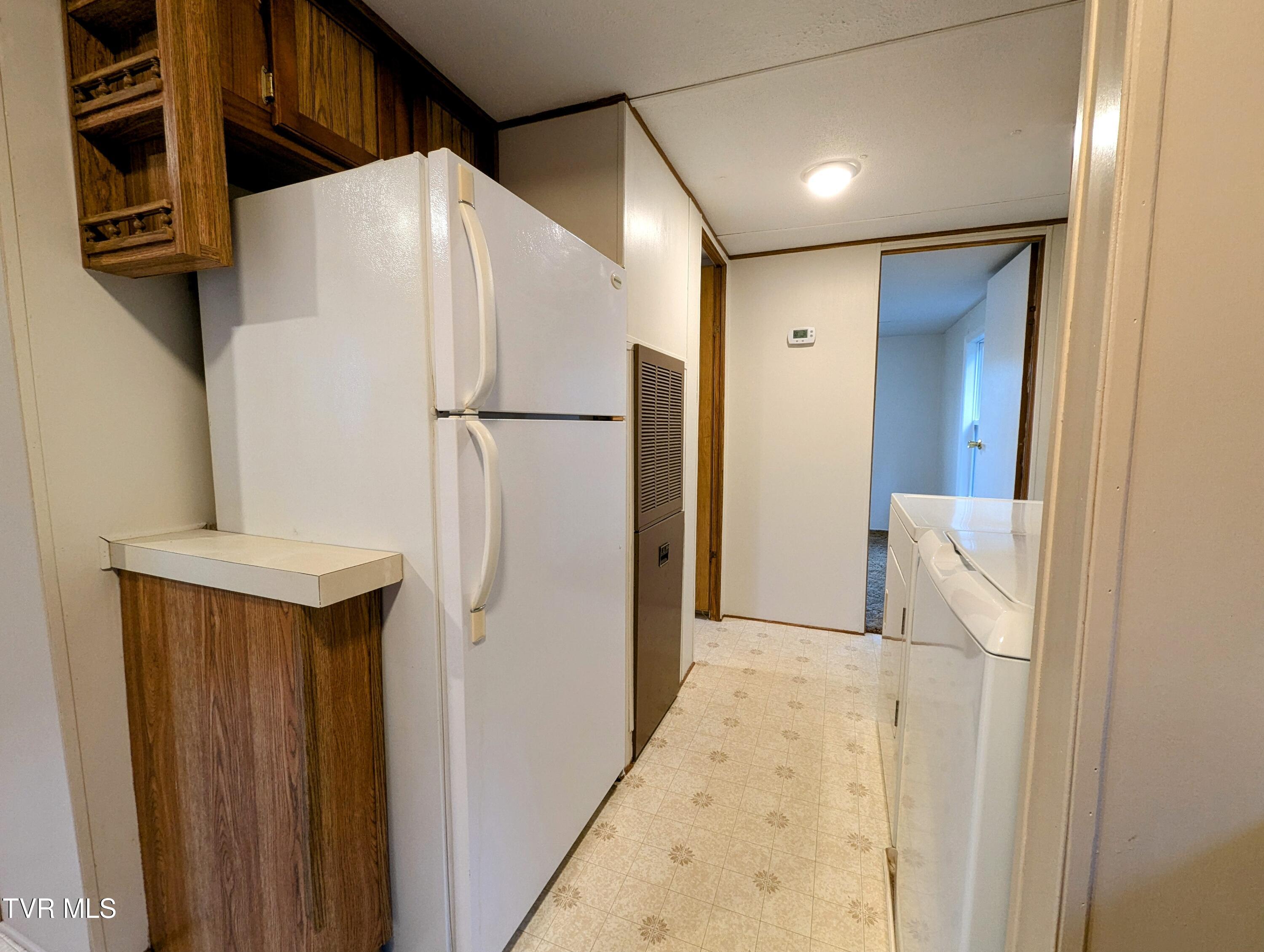125 Atkins Drive, Elizabethton, Tennessee image 37