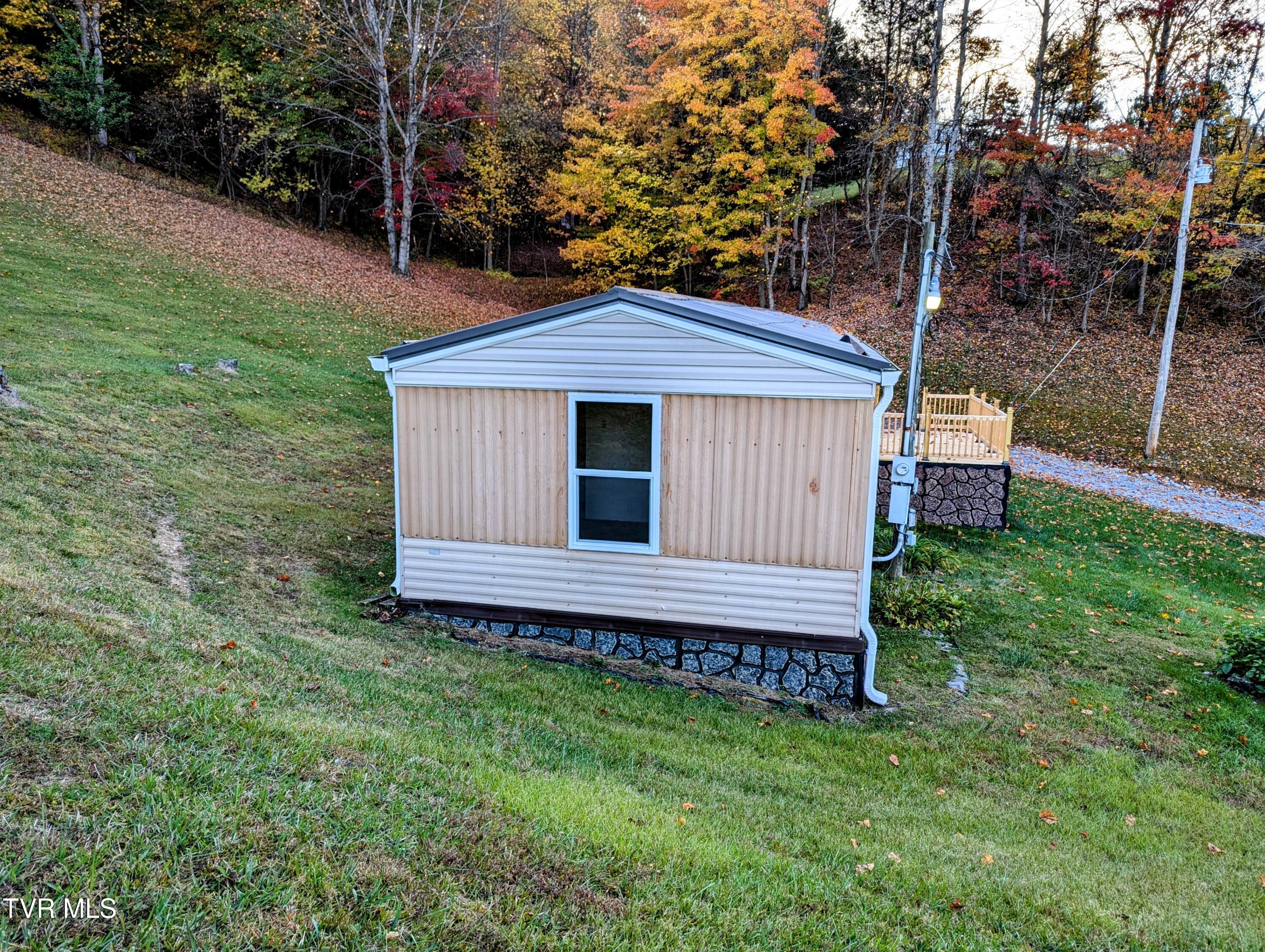 125 Atkins Drive, Elizabethton, Tennessee image 16