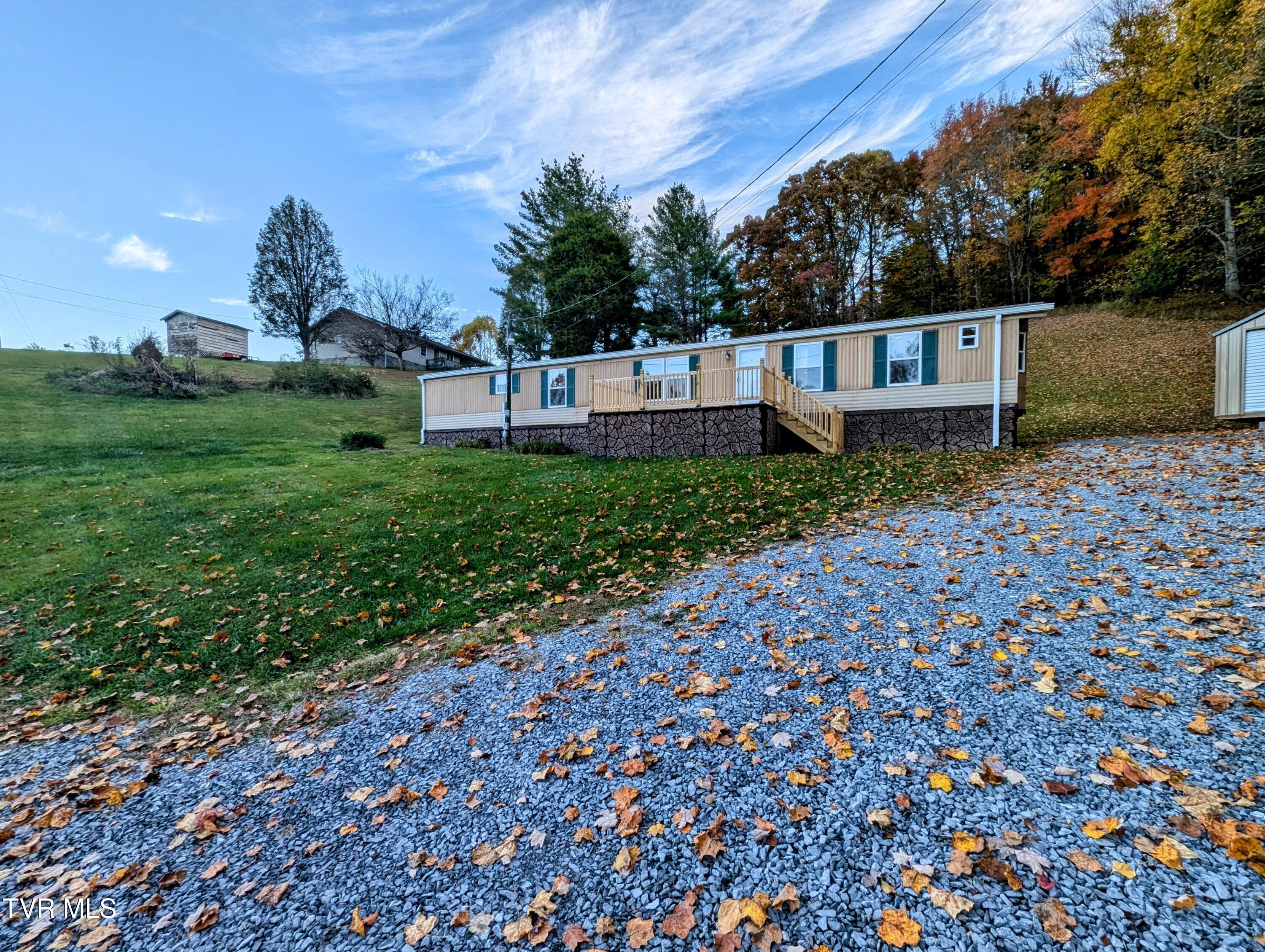 125 Atkins Drive, Elizabethton, Tennessee image 9