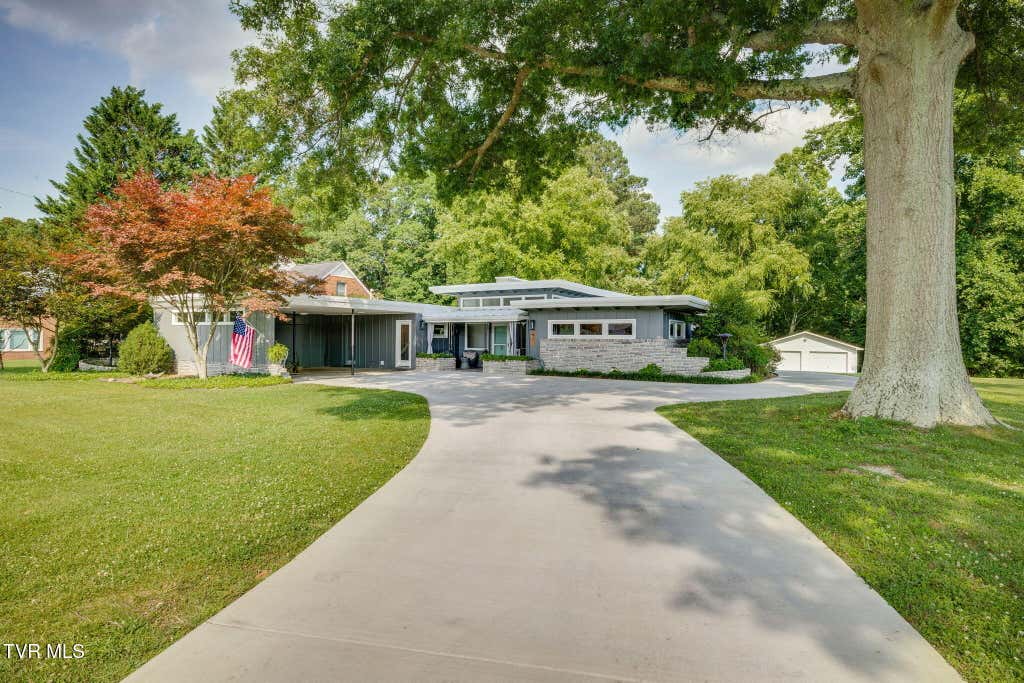 Photo of 437 High Ridge Road, Kingsport, TN 37660 (MLS # 9997542)