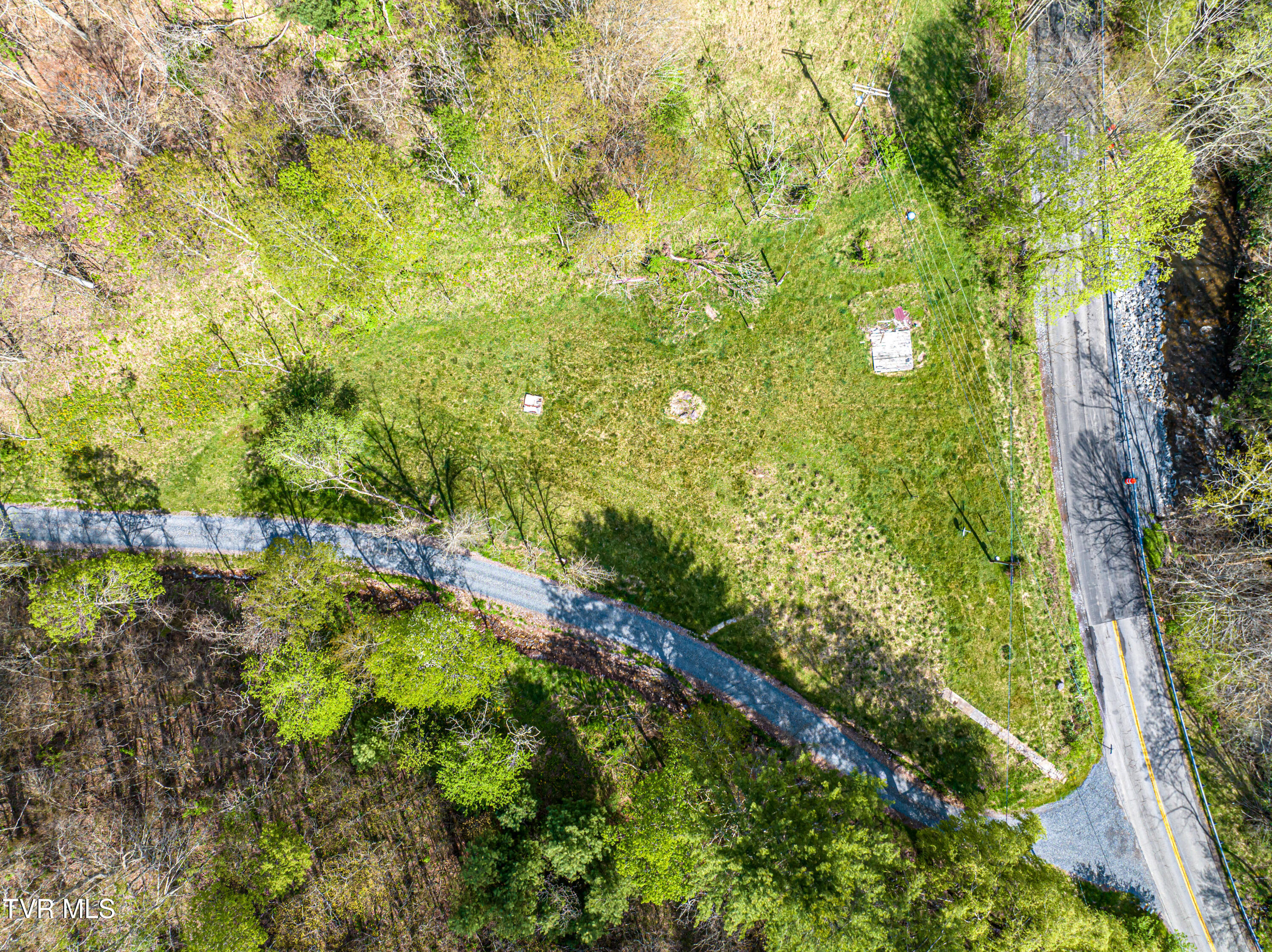 513 Beadwood Lane, Damascus, Virginia image 12