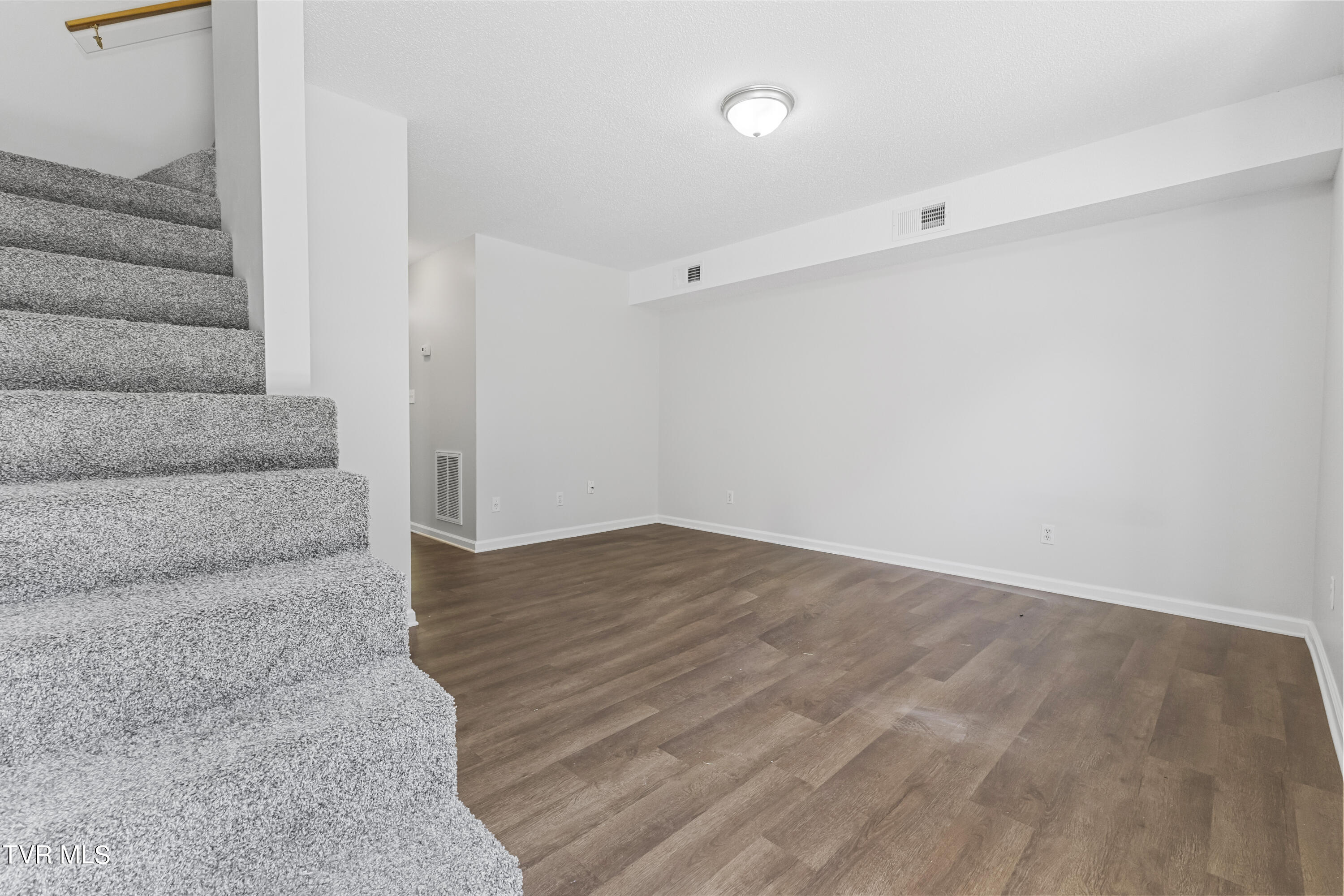 201 Ron Royce Drive #8, Elizabethton, Tennessee image 3