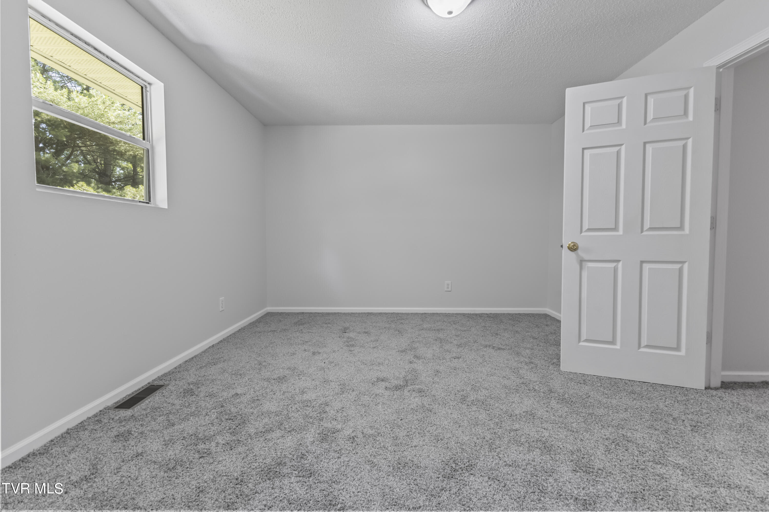 201 Ron Royce Drive #8, Elizabethton, Tennessee image 23