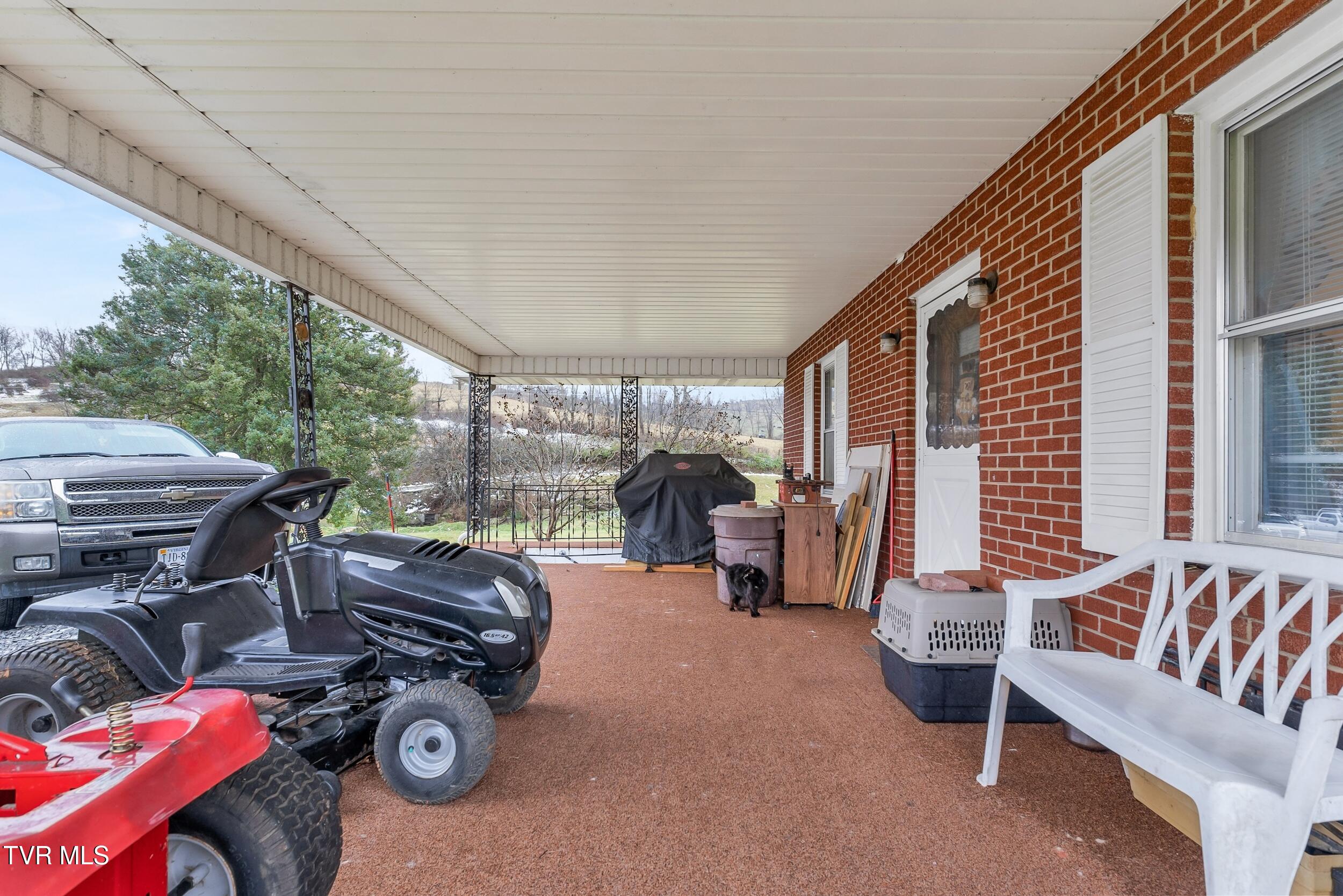 1095 Stonebruise Road, Lebanon, Virginia image 29
