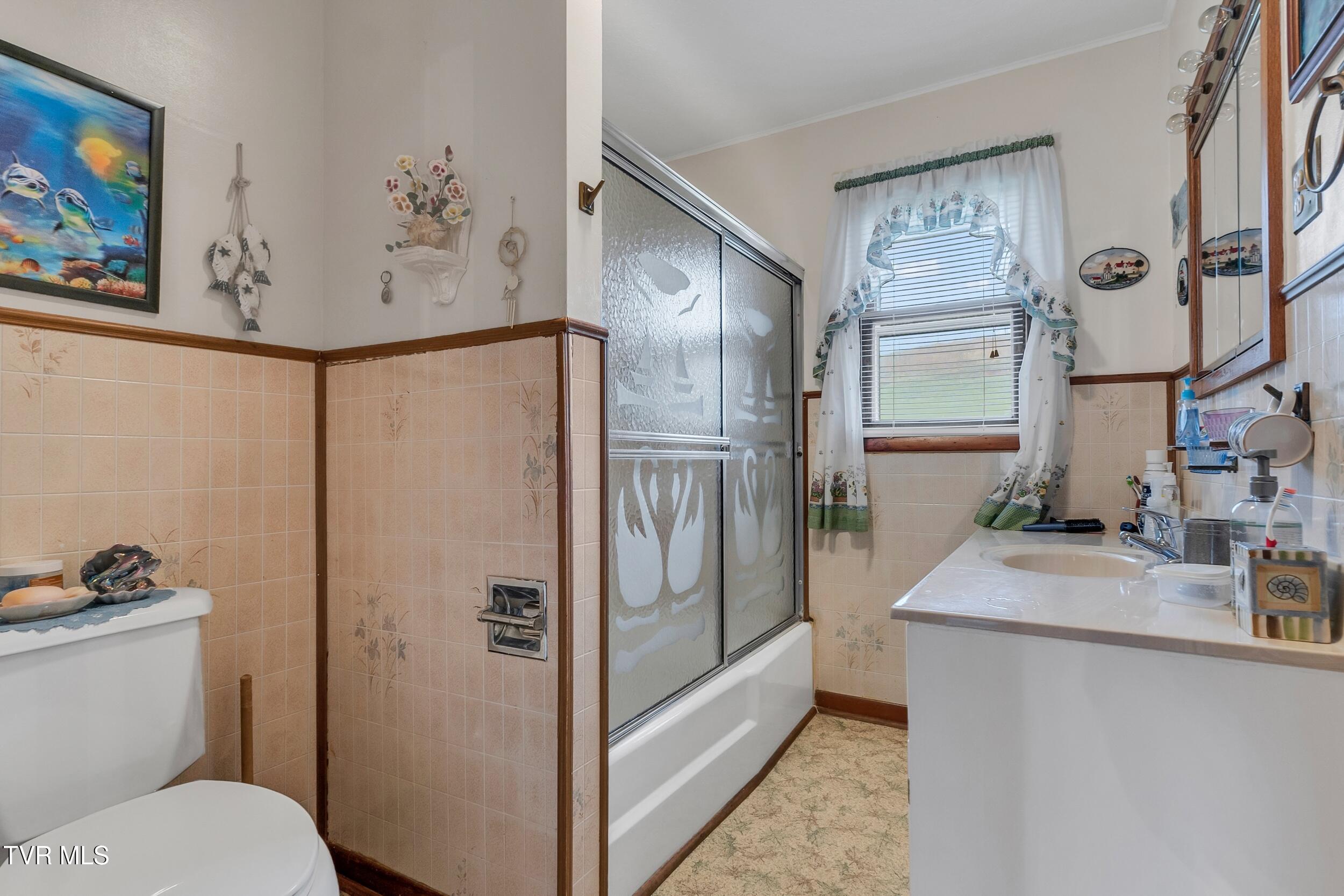 1095 Stonebruise Road, Lebanon, Virginia image 11