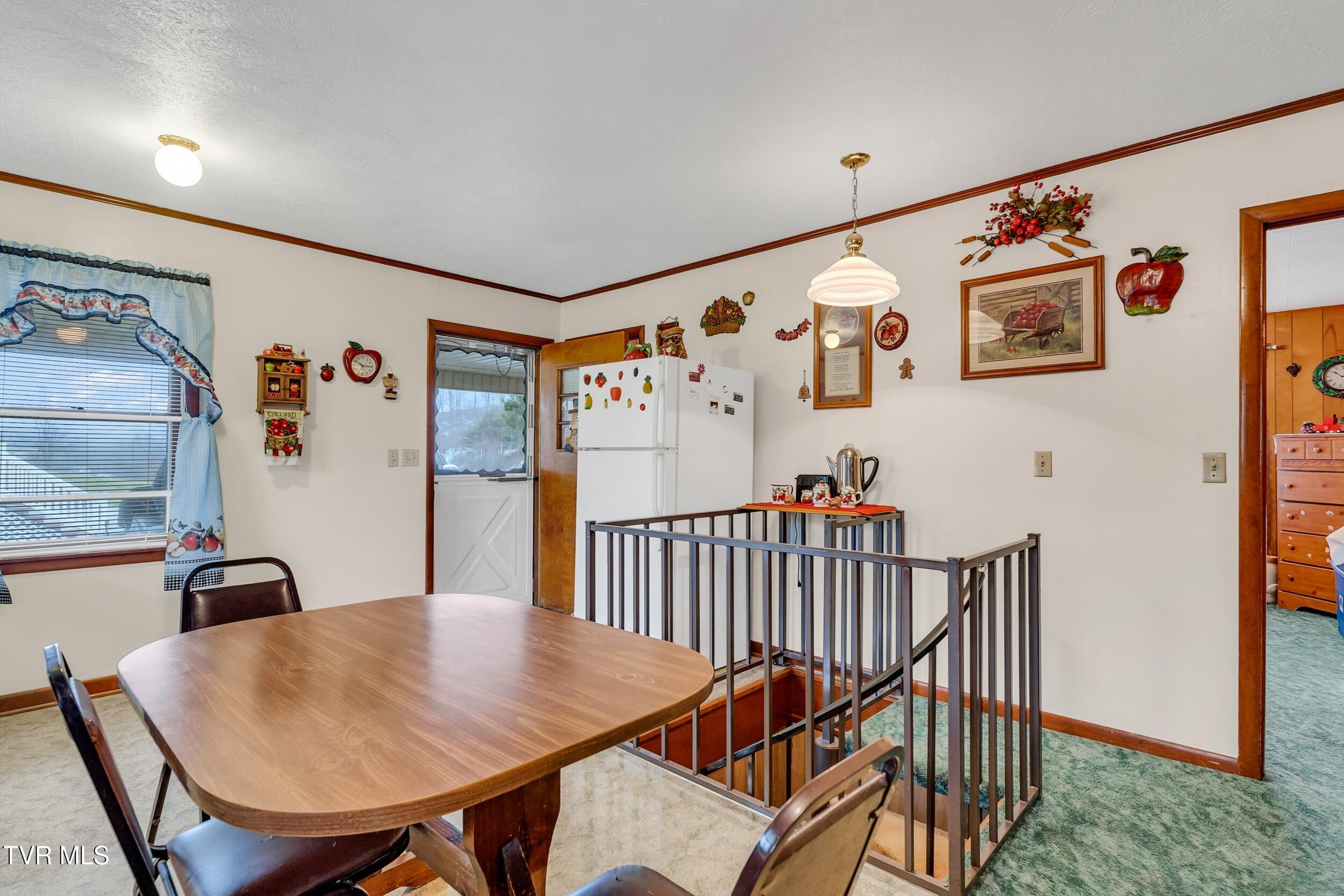 1095 Stonebruise Road, Lebanon, Virginia image 16