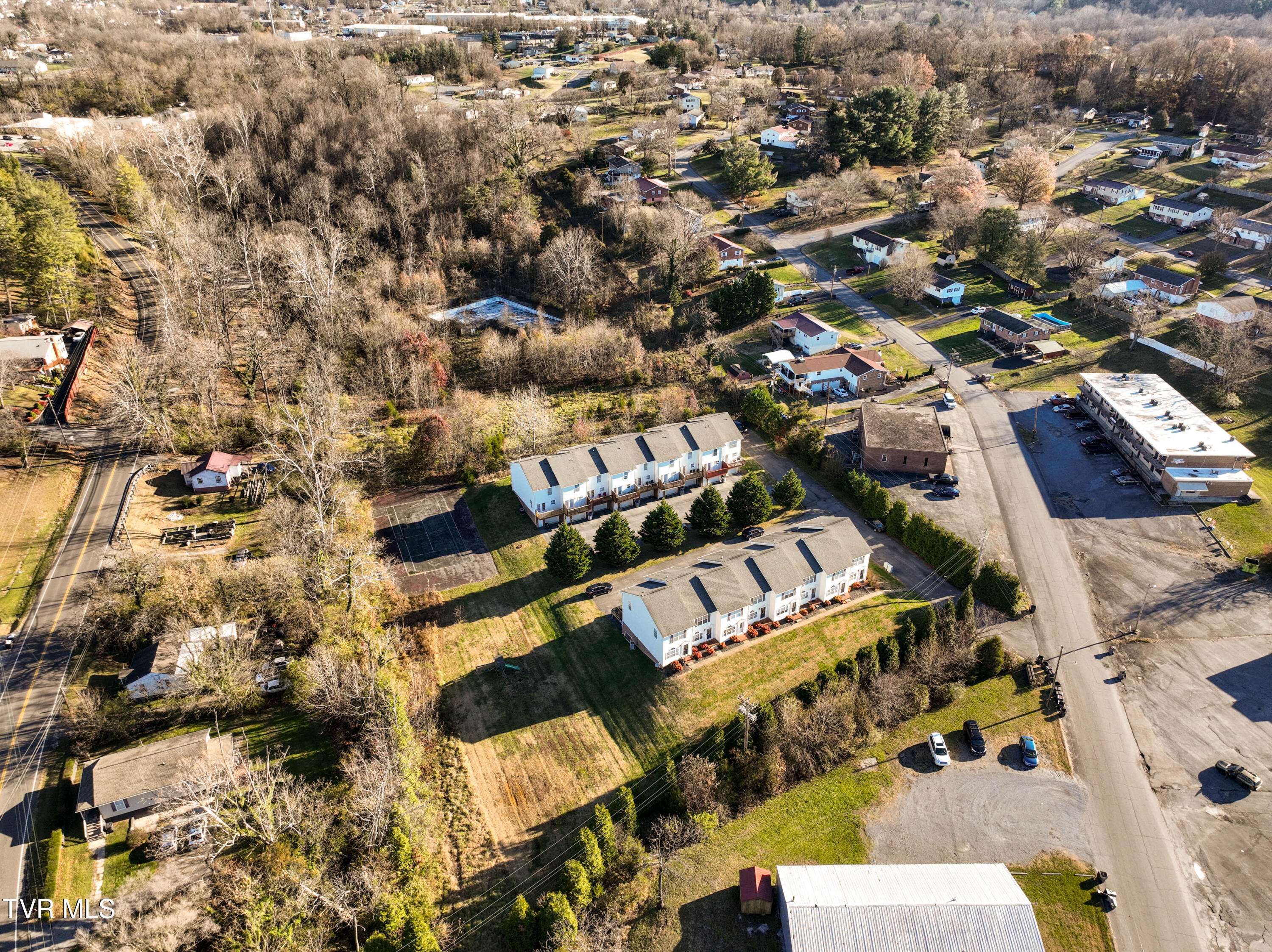 Tbd Weaver / Belmont Pike, Bristol, Tennessee image 3