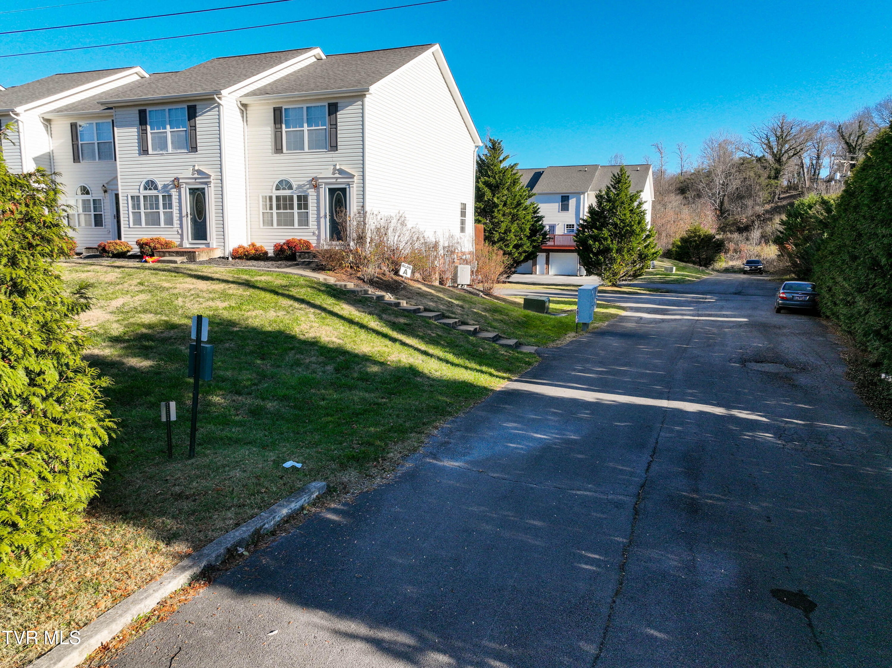 Tbd Weaver / Belmont Pike, Bristol, Tennessee image 19