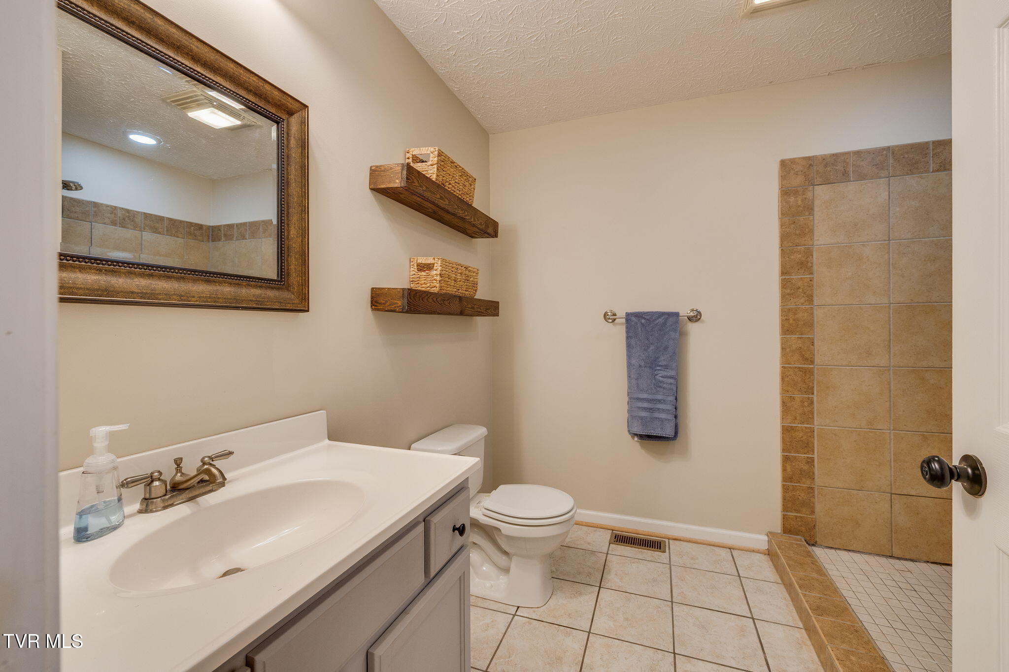 111 Glen Ayre Drive, Johnson City, Tennessee image 16