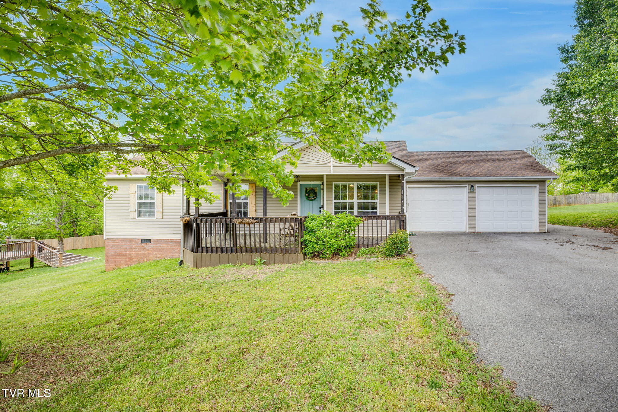 111 Glen Ayre Drive, Johnson City, Tennessee image 1