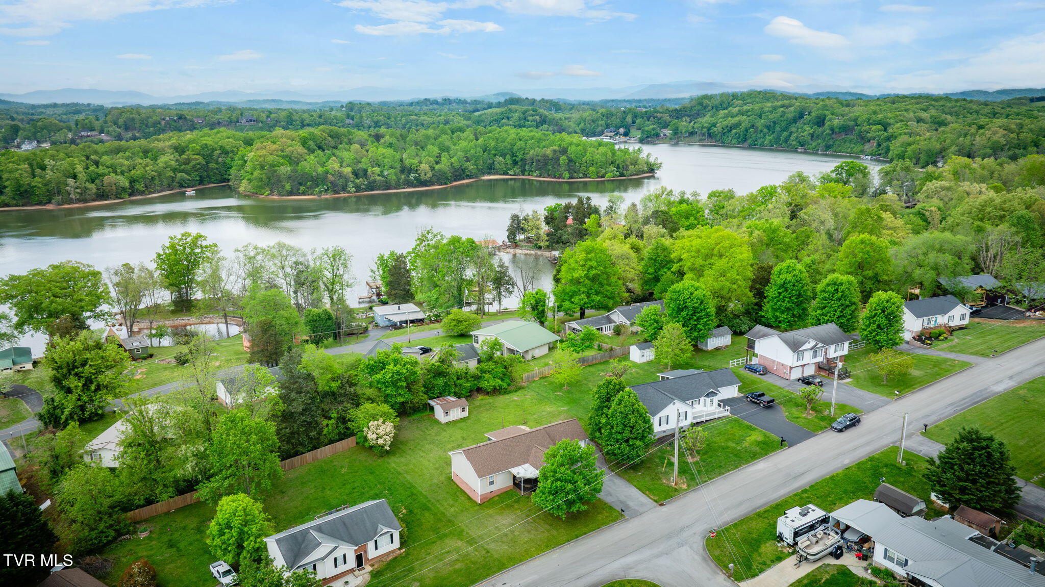 111 Glen Ayre Drive, Johnson City, Tennessee image 27