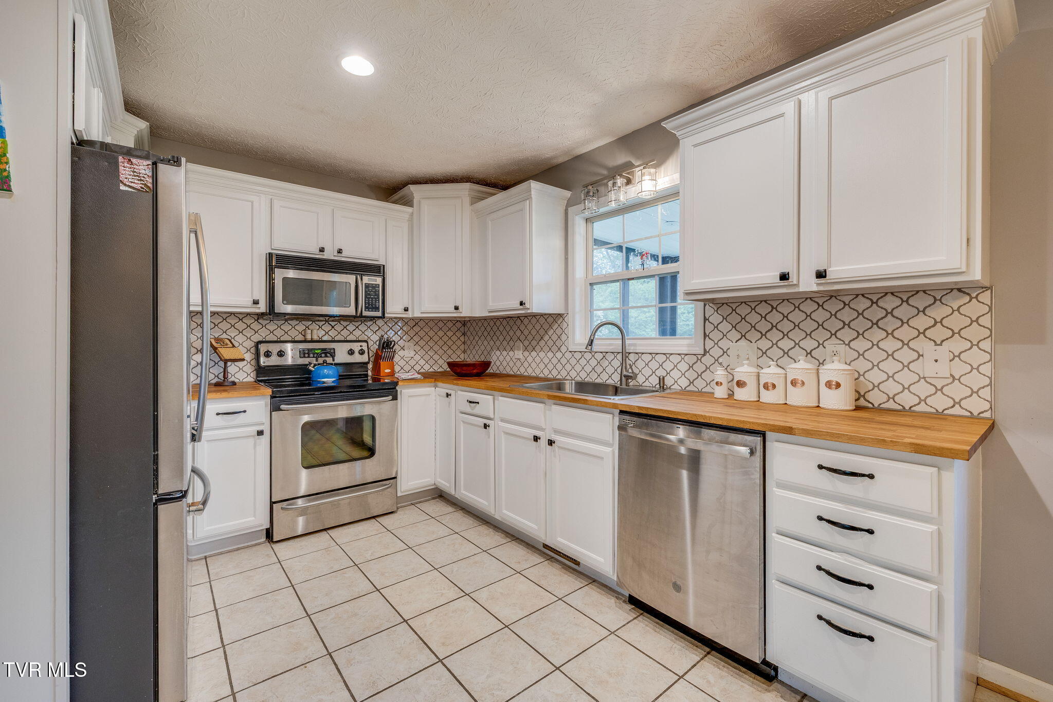 111 Glen Ayre Drive, Johnson City, Tennessee image 8