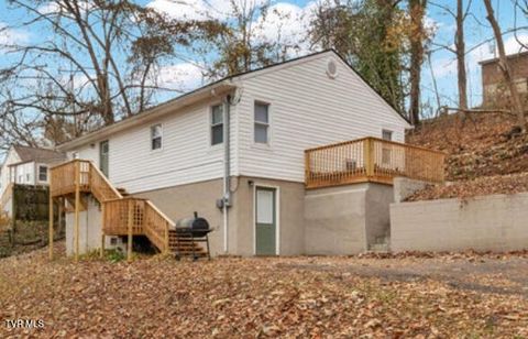 Photo of 1658 Echo Court, Kingsport, TN 37665 (MLS # 9988567)