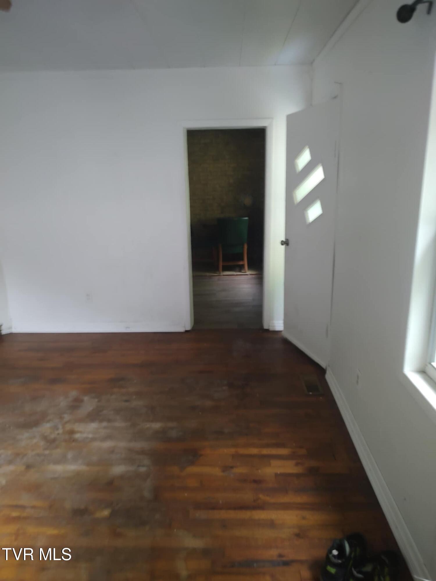 360 Lower Bear Wallow Road Road, Dante, Virginia image 17