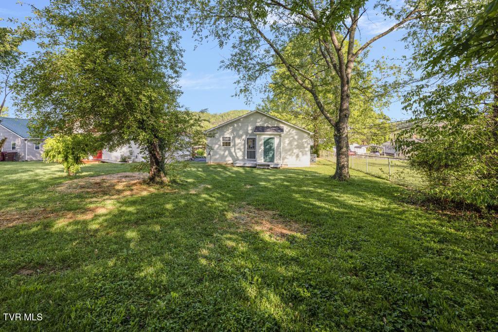 614 Spruce Street, Johnson City, Tennessee image 30