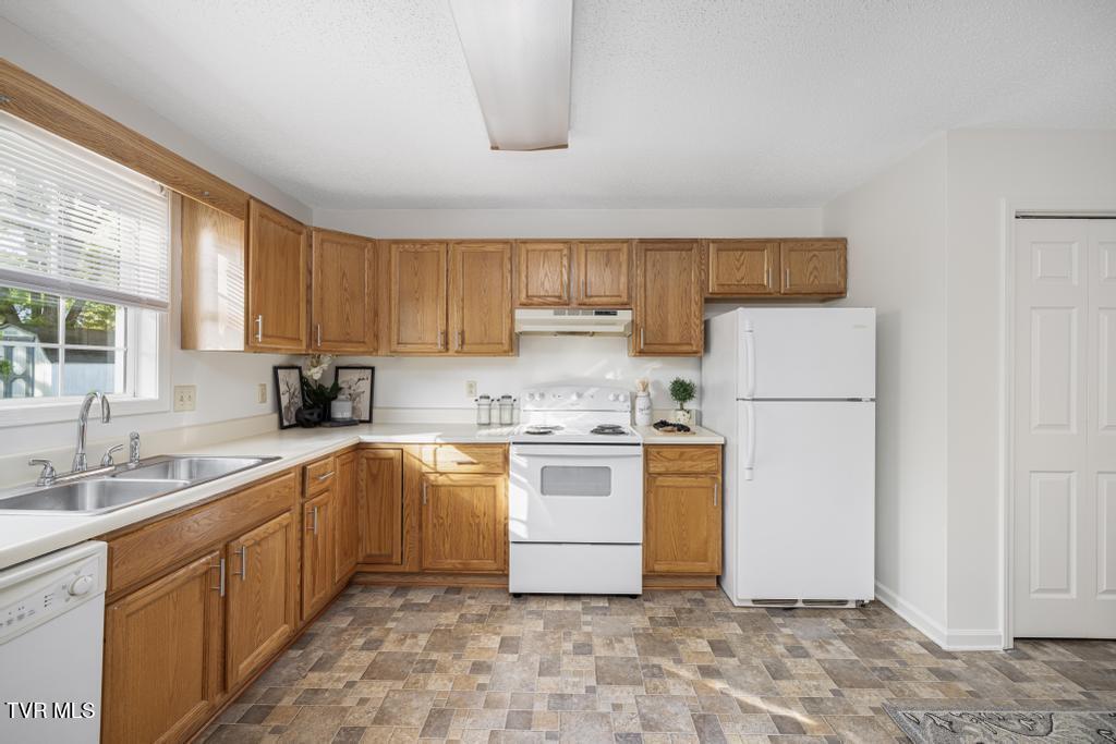 614 Spruce Street, Johnson City, Tennessee image 16