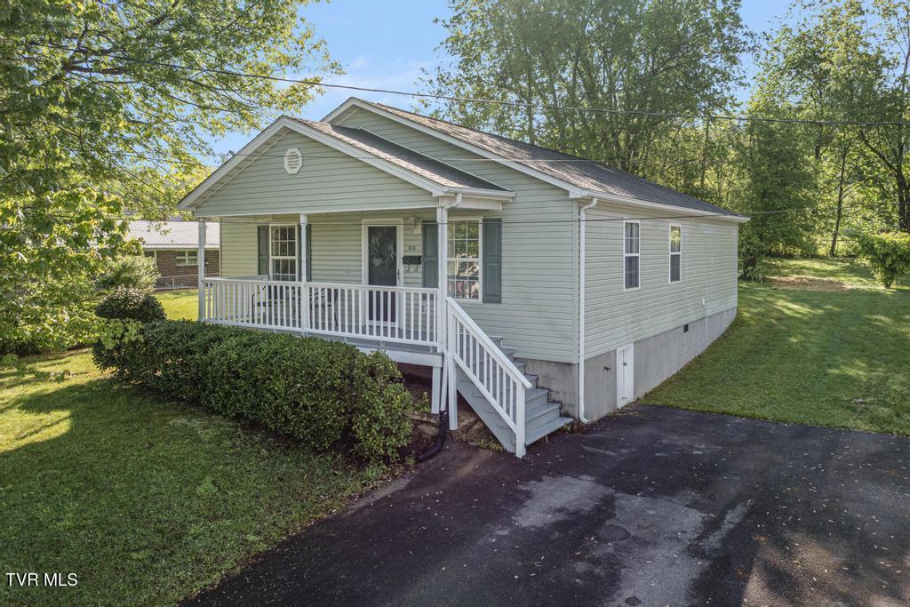 614 Spruce Street, Johnson City, Tennessee image 1