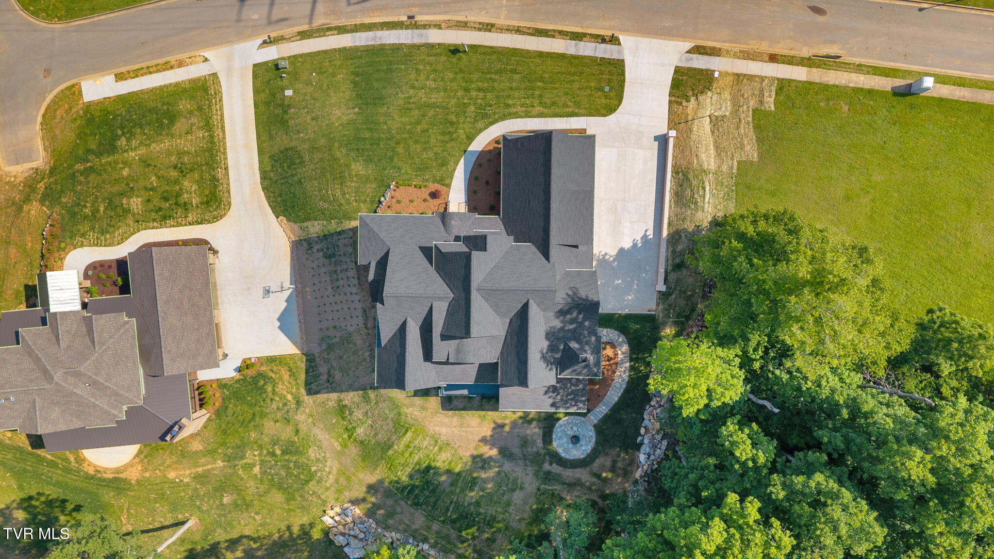 1093 Hawk Nest Court Court, Jonesborough, Tennessee image 5