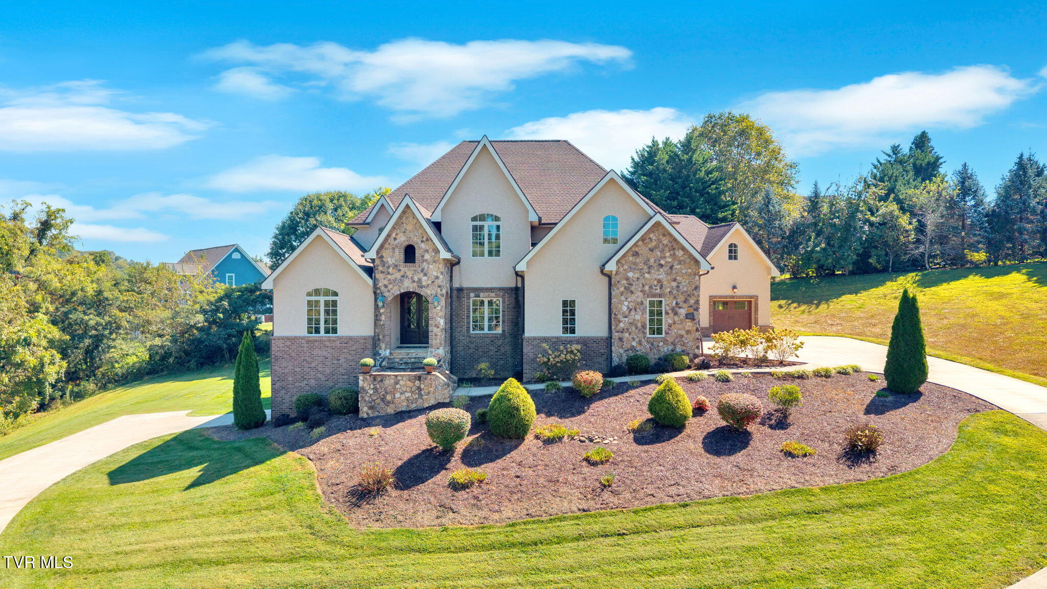 610 Magnolia Ridge Drive