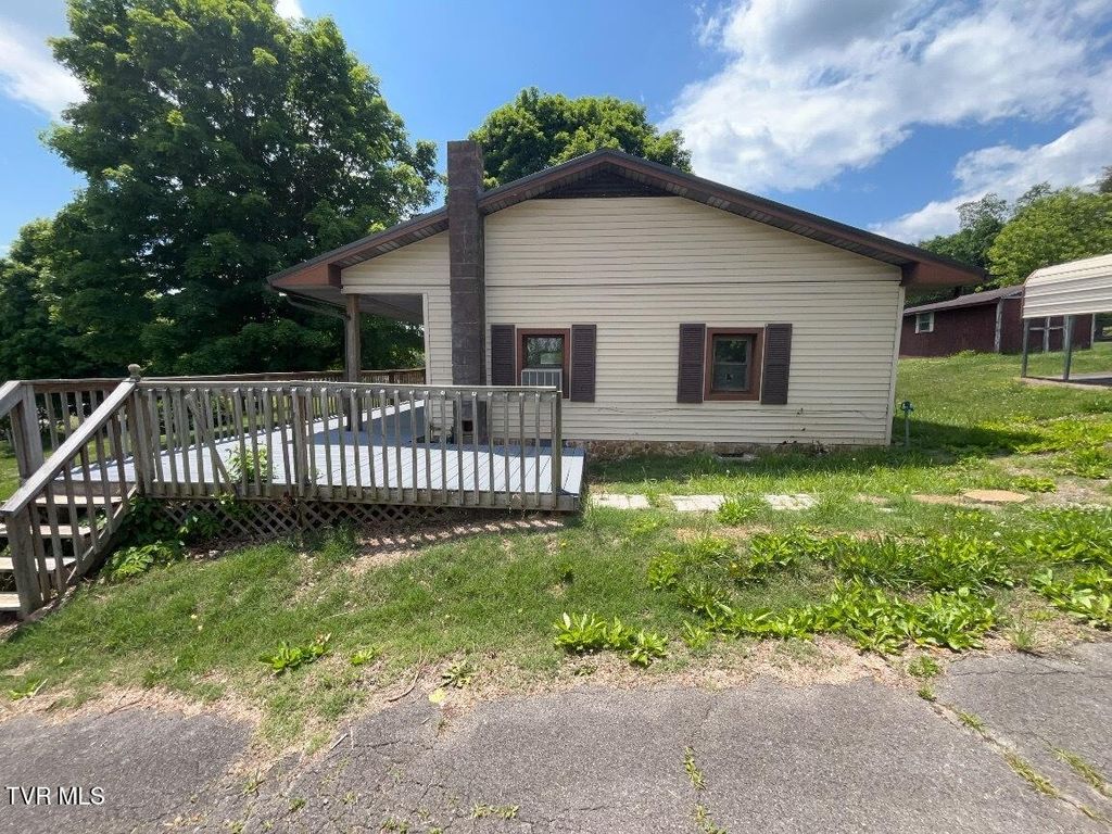 Photo of 221 Holly Hill Drive, Rogersville, TN 37857 (MLS # 9995364)