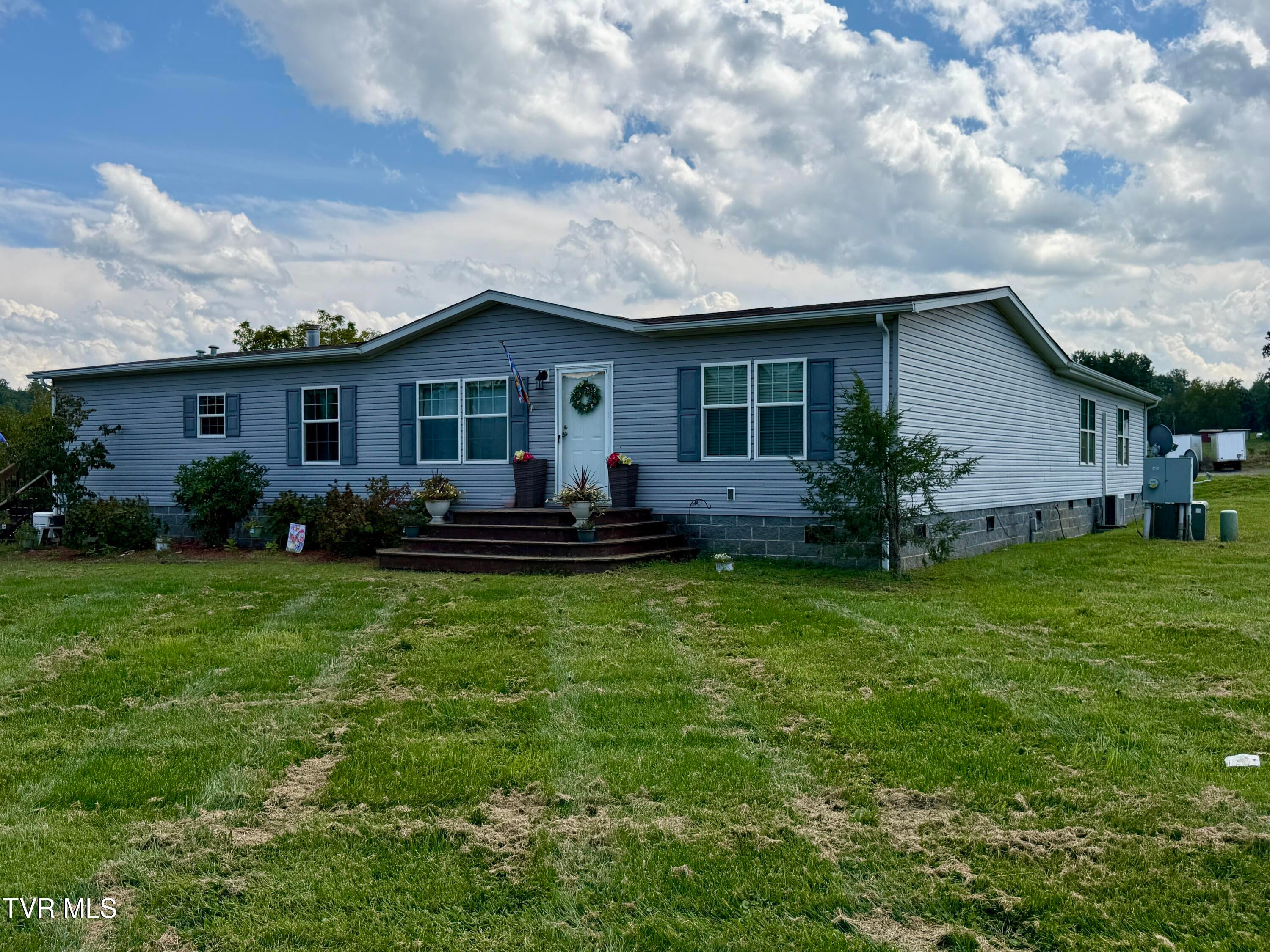 2481 Highway 421
