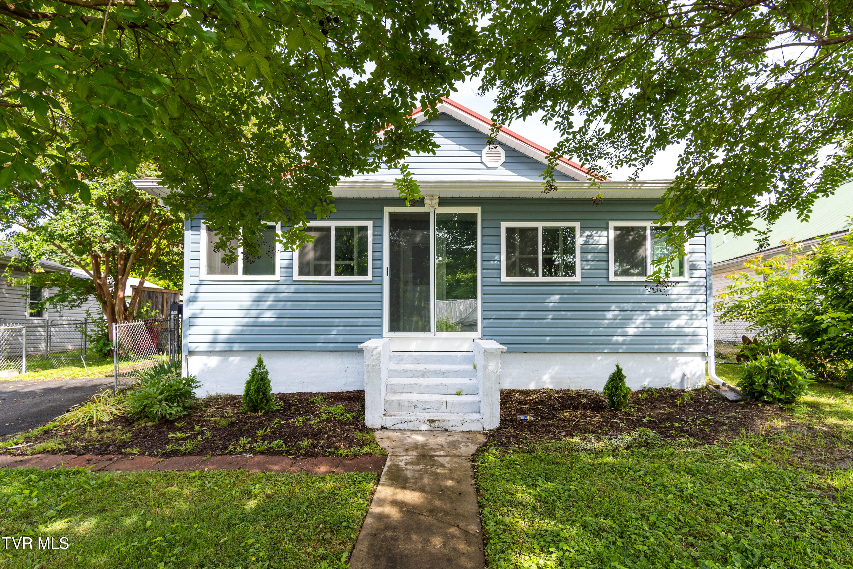 1605 Fairview Avenue, Johnson City, Tennessee image 1