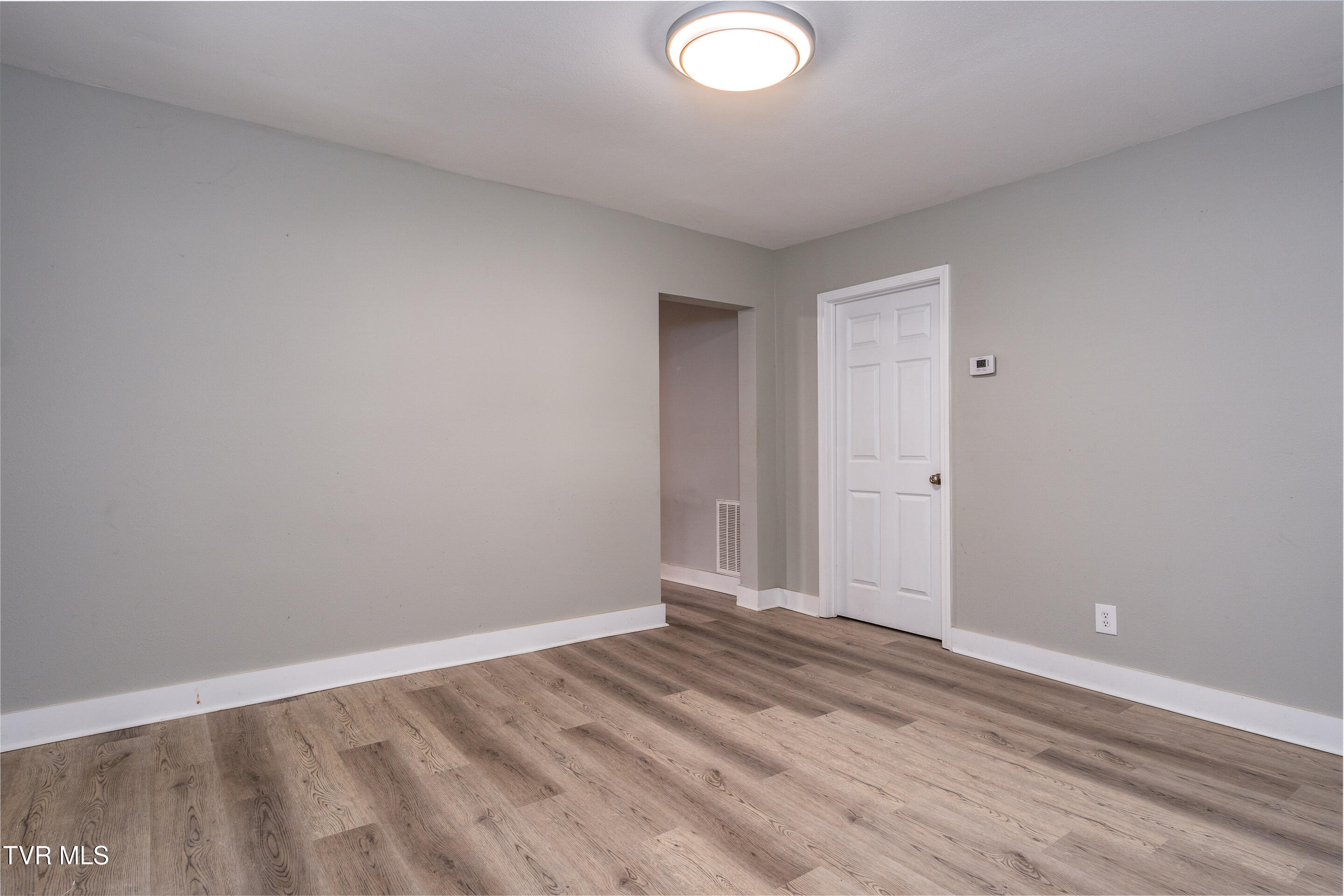 1605 Fairview Avenue, Johnson City, Tennessee image 10