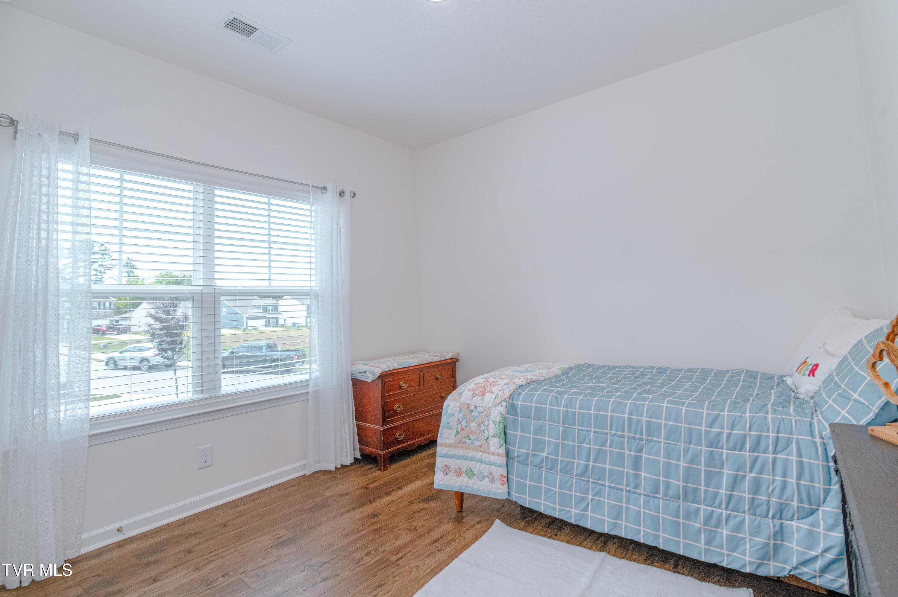 548 Cliff Street, Morristown, Tennessee image 32