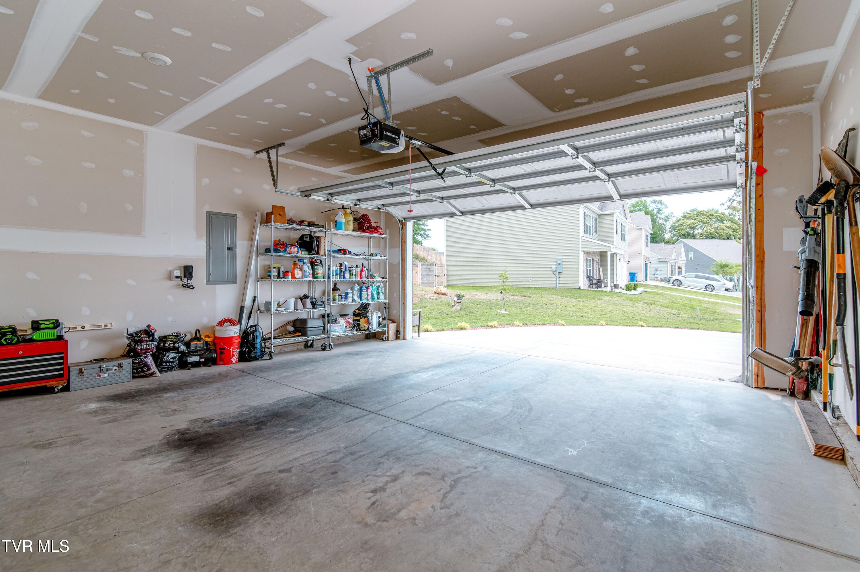 548 Cliff Street, Morristown, Tennessee image 39