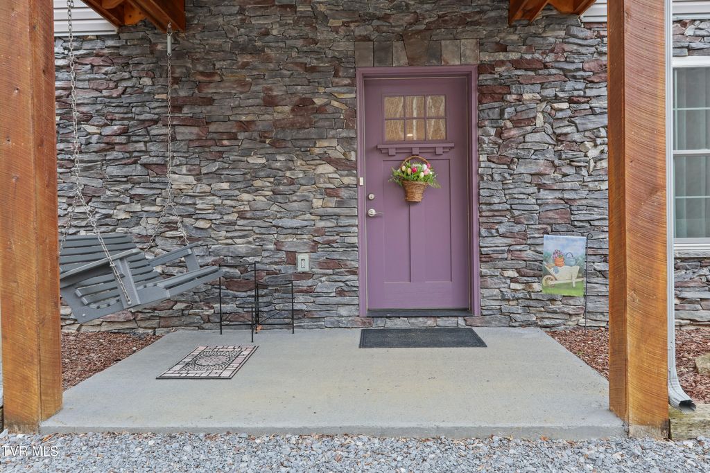 Photo of 150 Rice Road, Flag Pond, TN 37657 (MLS # 9992704)