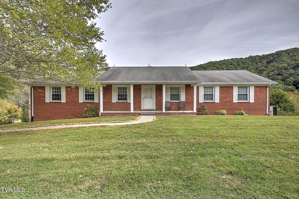 Photo of 437 Muddy Creek Road, Blountville, TN 37617 (MLS # 10002124)
