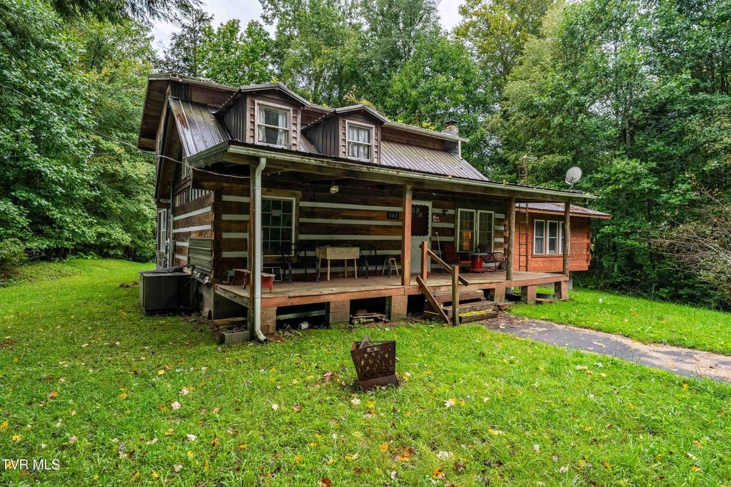 Photo of 141 Barry Blevins Lane, Shady Valley, TN 37688 (MLS # 9985504)