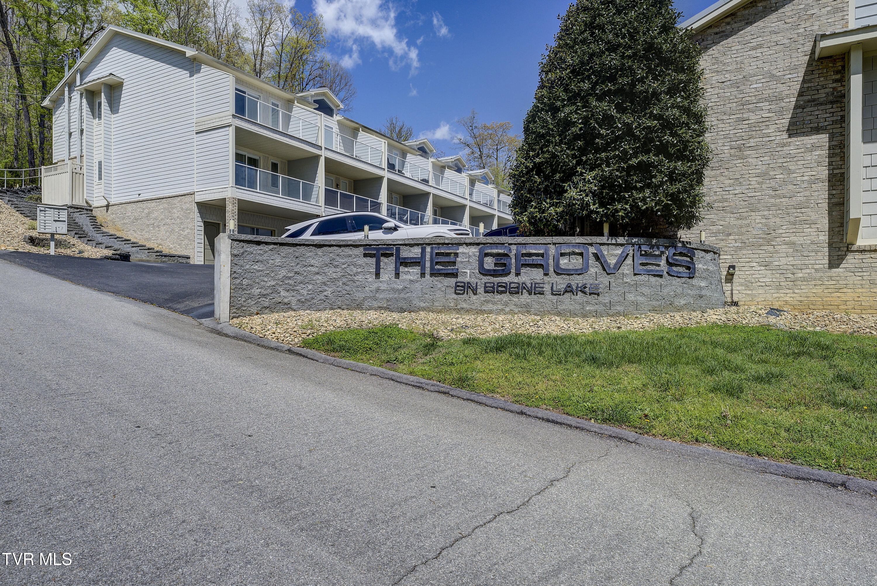108 Furches Drive Dr #1, Johnson City, Tennessee image 2