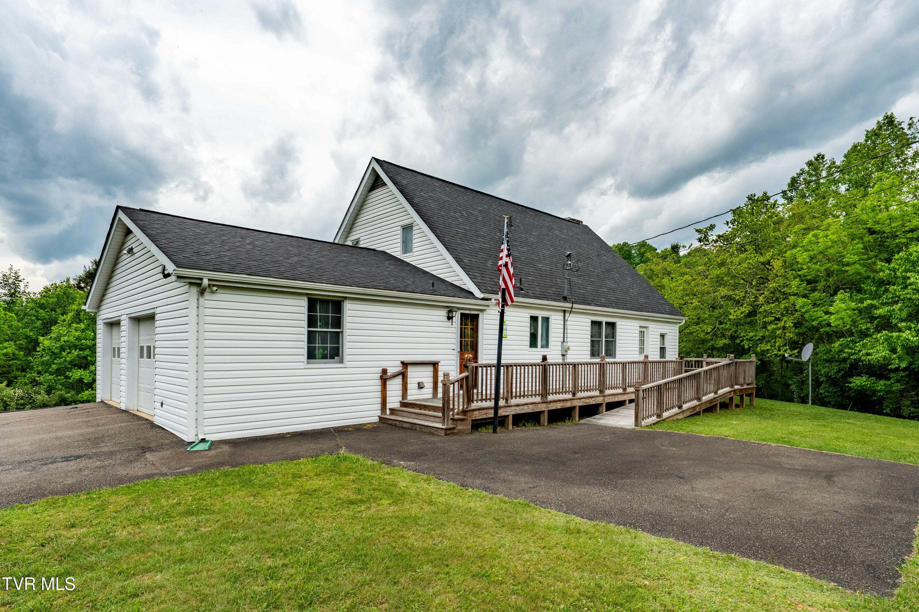 1546 Stage Road, Mountain City, Tennessee image 45