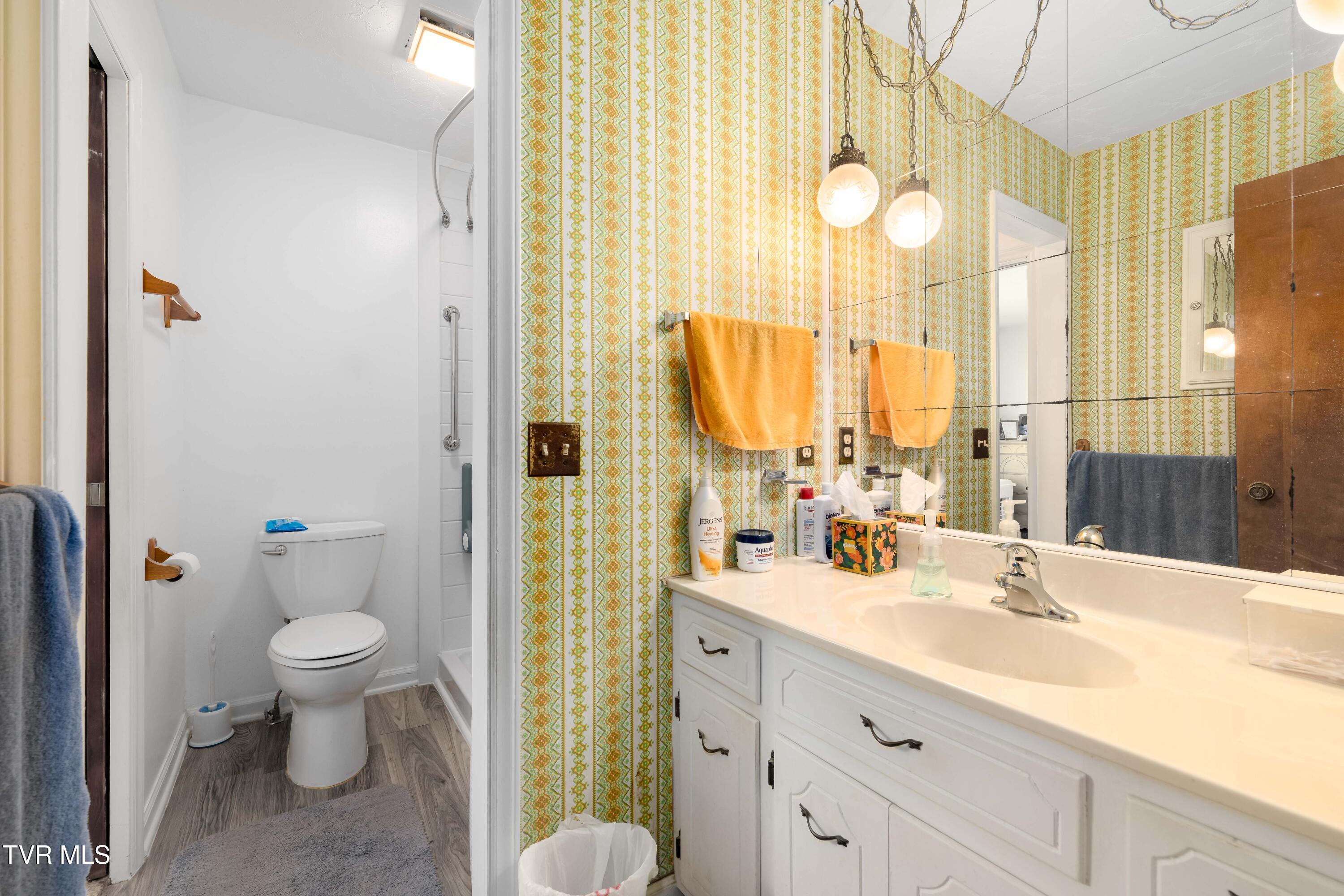 1546 Stage Road, Mountain City, Tennessee image 21