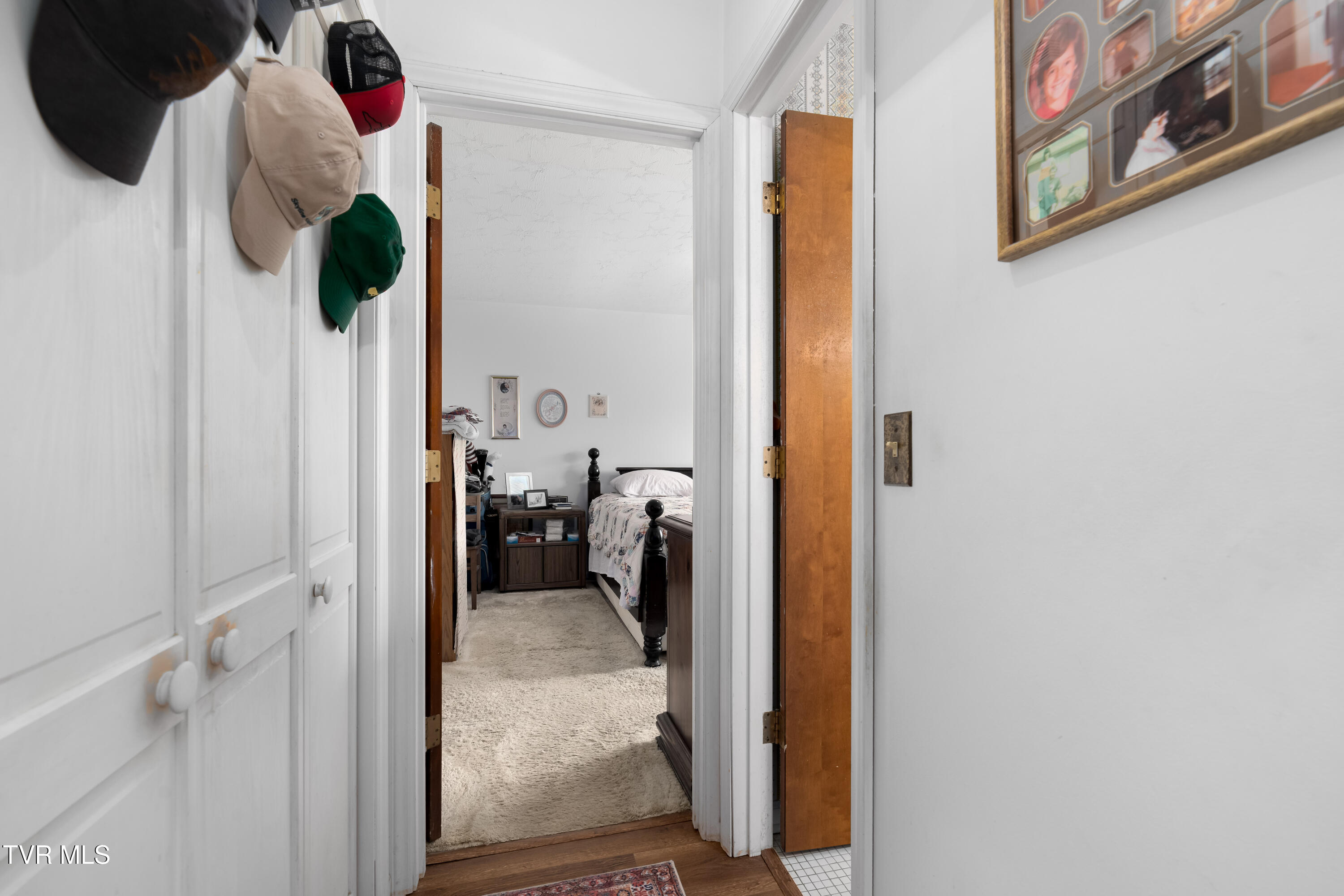 1546 Stage Road, Mountain City, Tennessee image 20