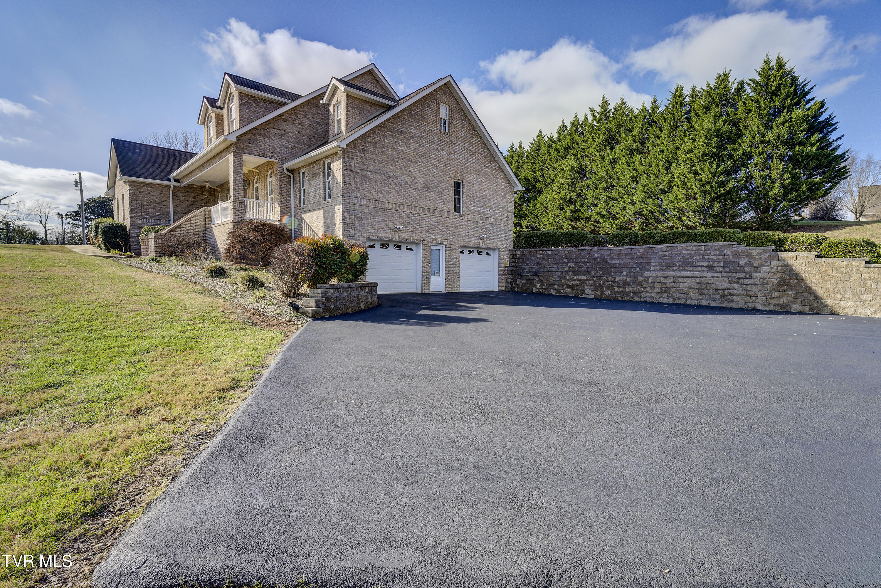 2272 Bullock Hollow Rd