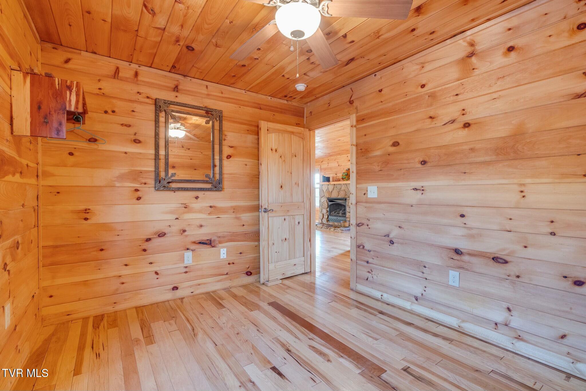 109 Dan Bowers Road, Elizabethton, Tennessee image 28