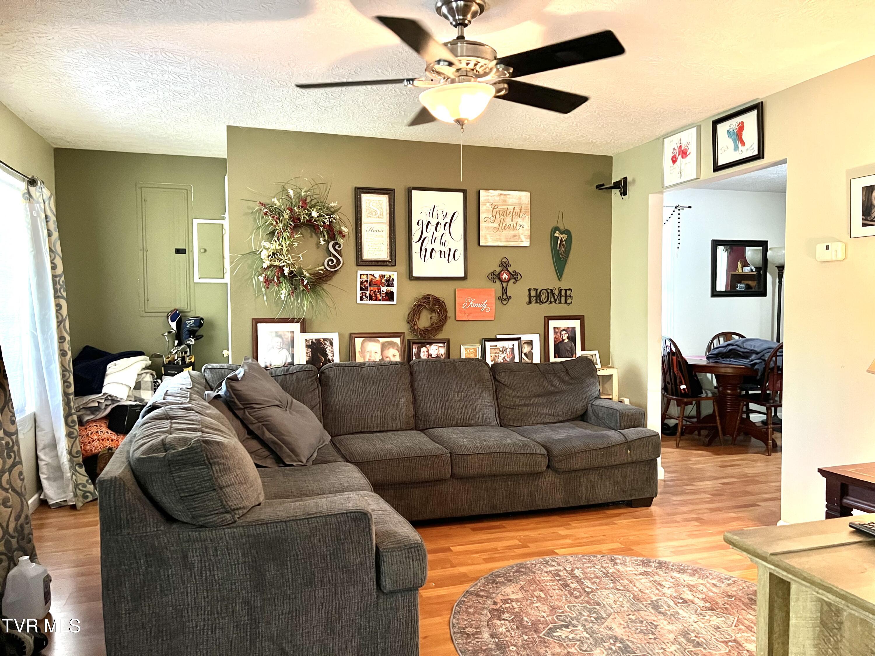 514 Ridge Avenue, Norton, Virginia image 9